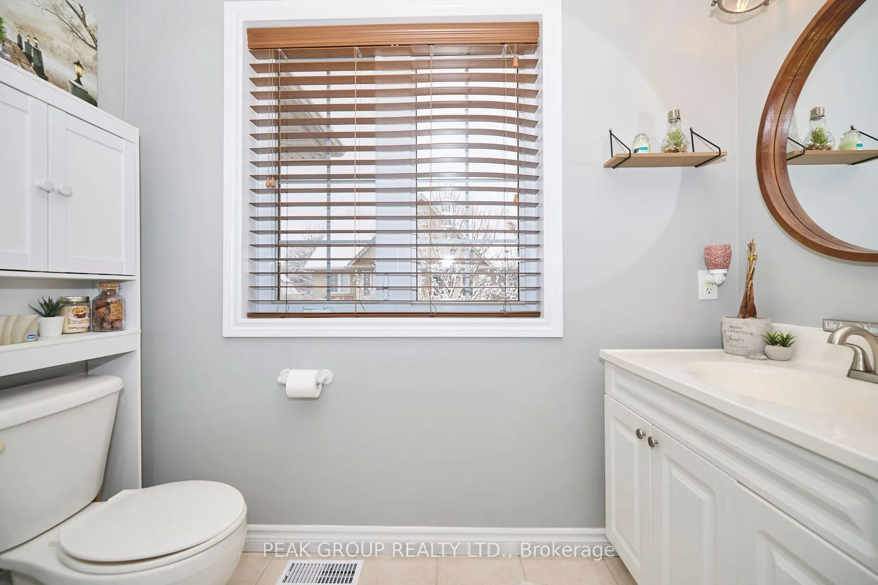 6263 Valley Way, #4