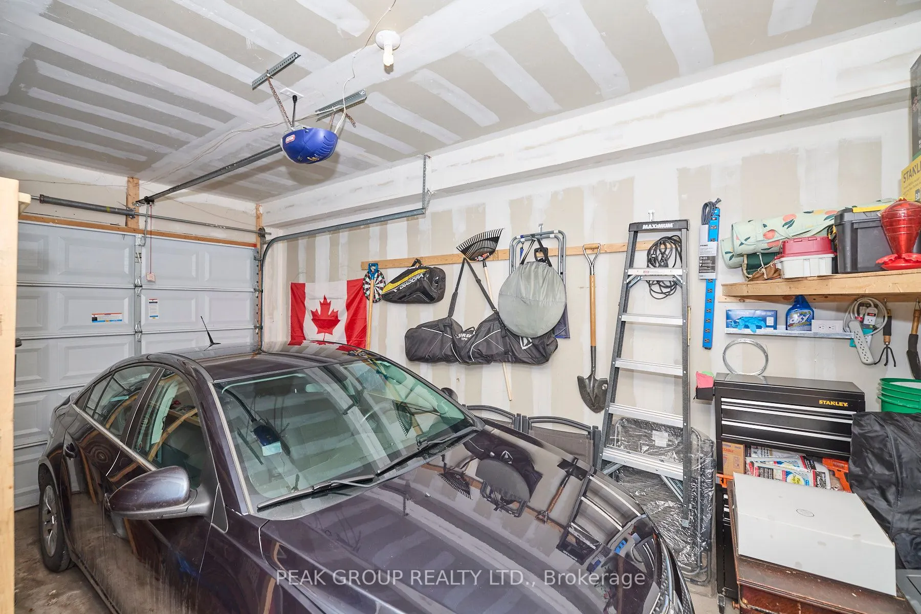 6263 Valley Way, #4