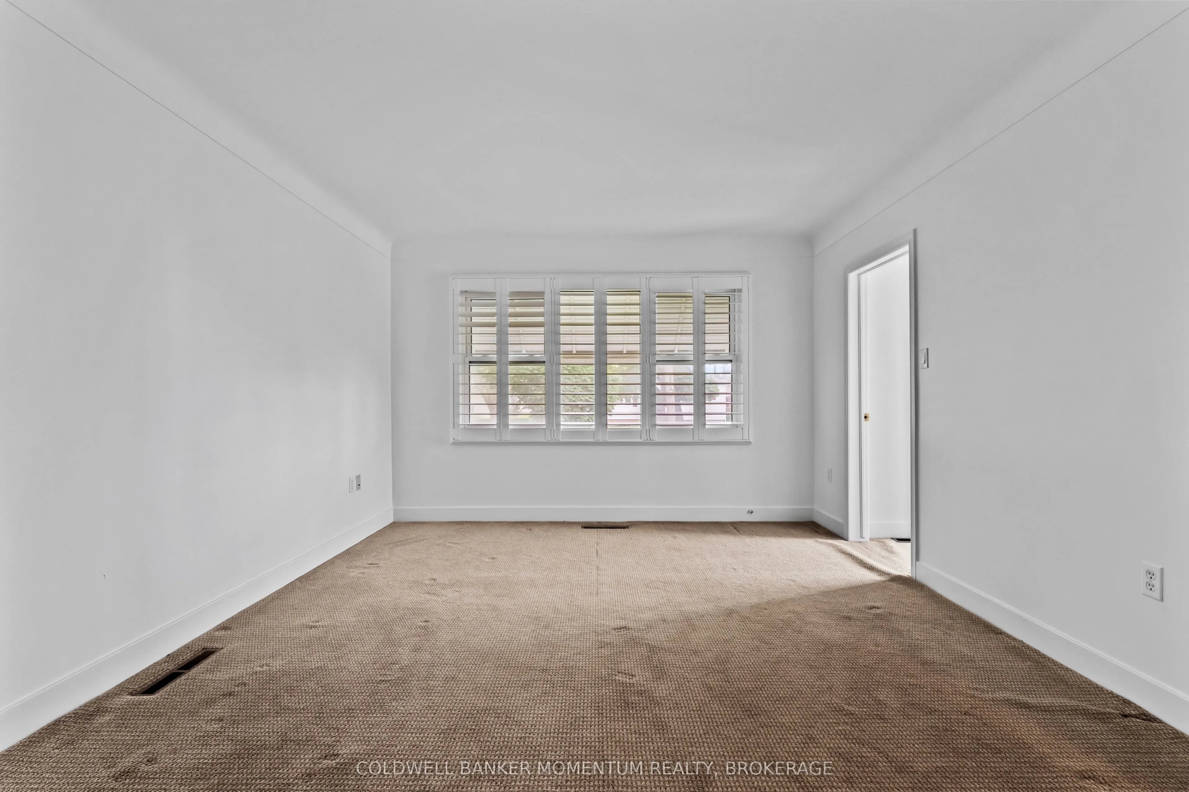 48 Mcdonald Avenue