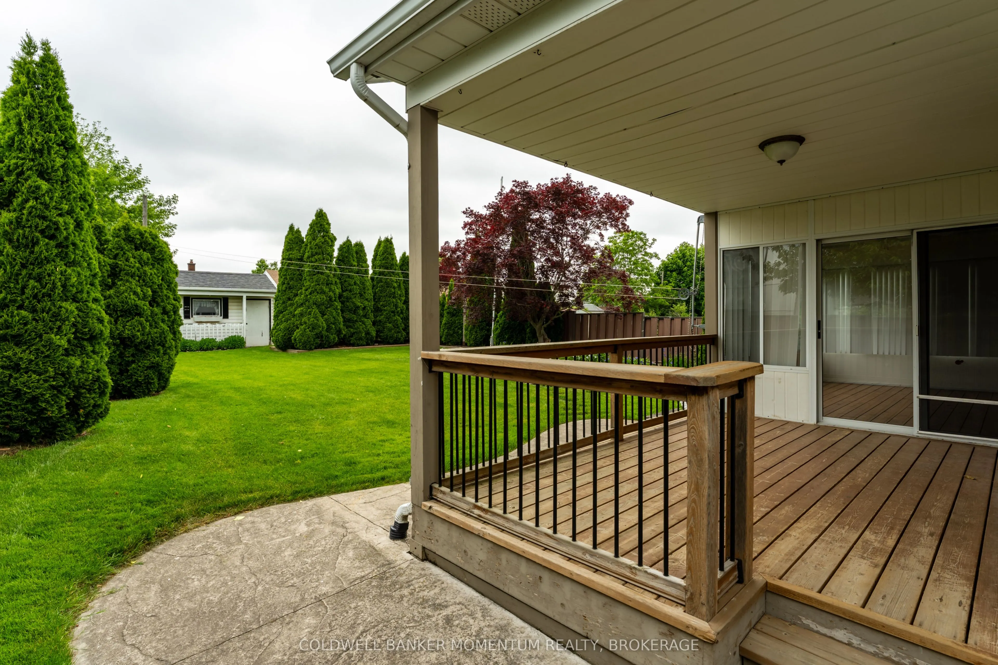 48 Mcdonald Avenue