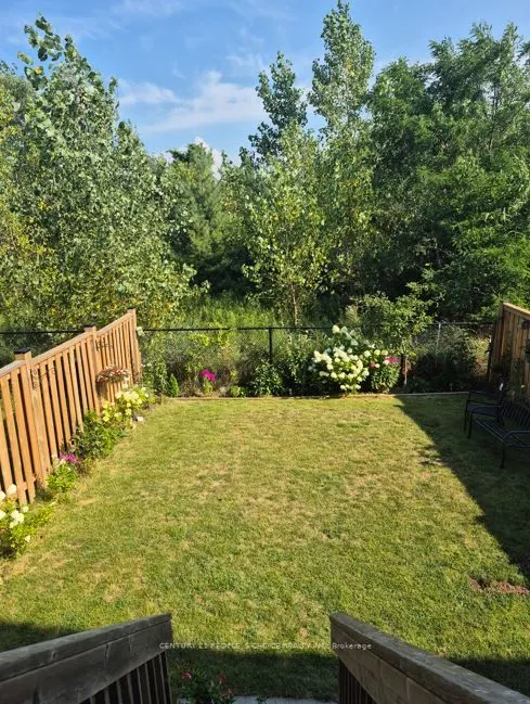 71 Riverwalk Drive N