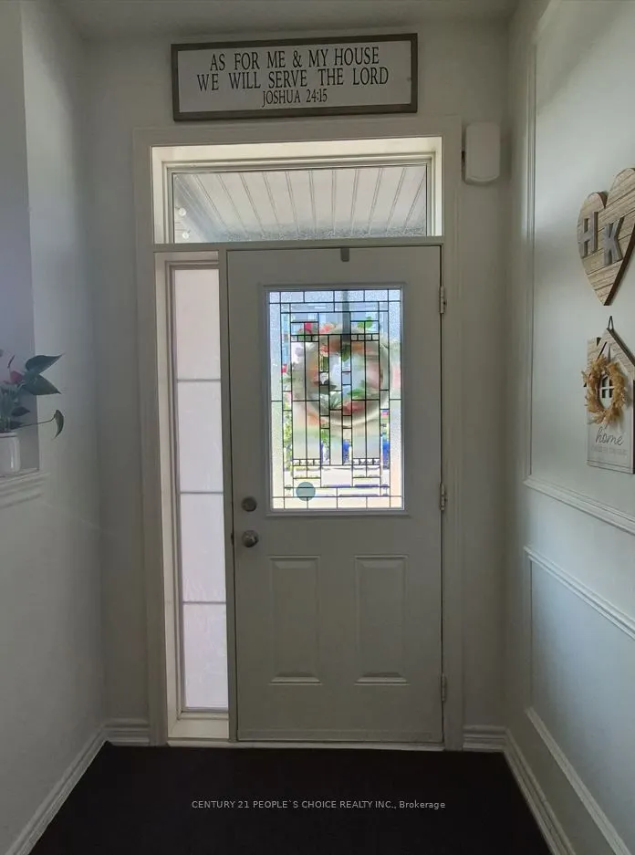 71 Riverwalk Drive N