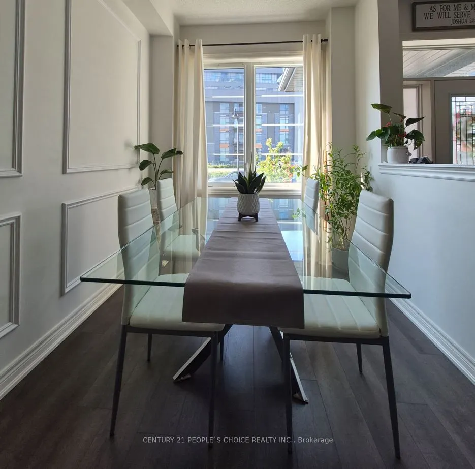 71 Riverwalk Drive N