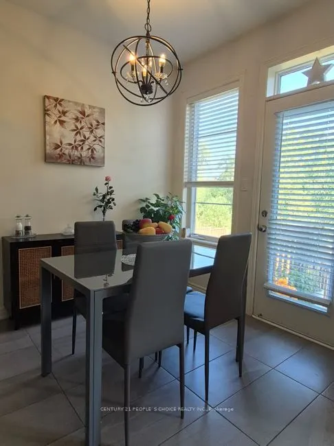 71 Riverwalk Drive N