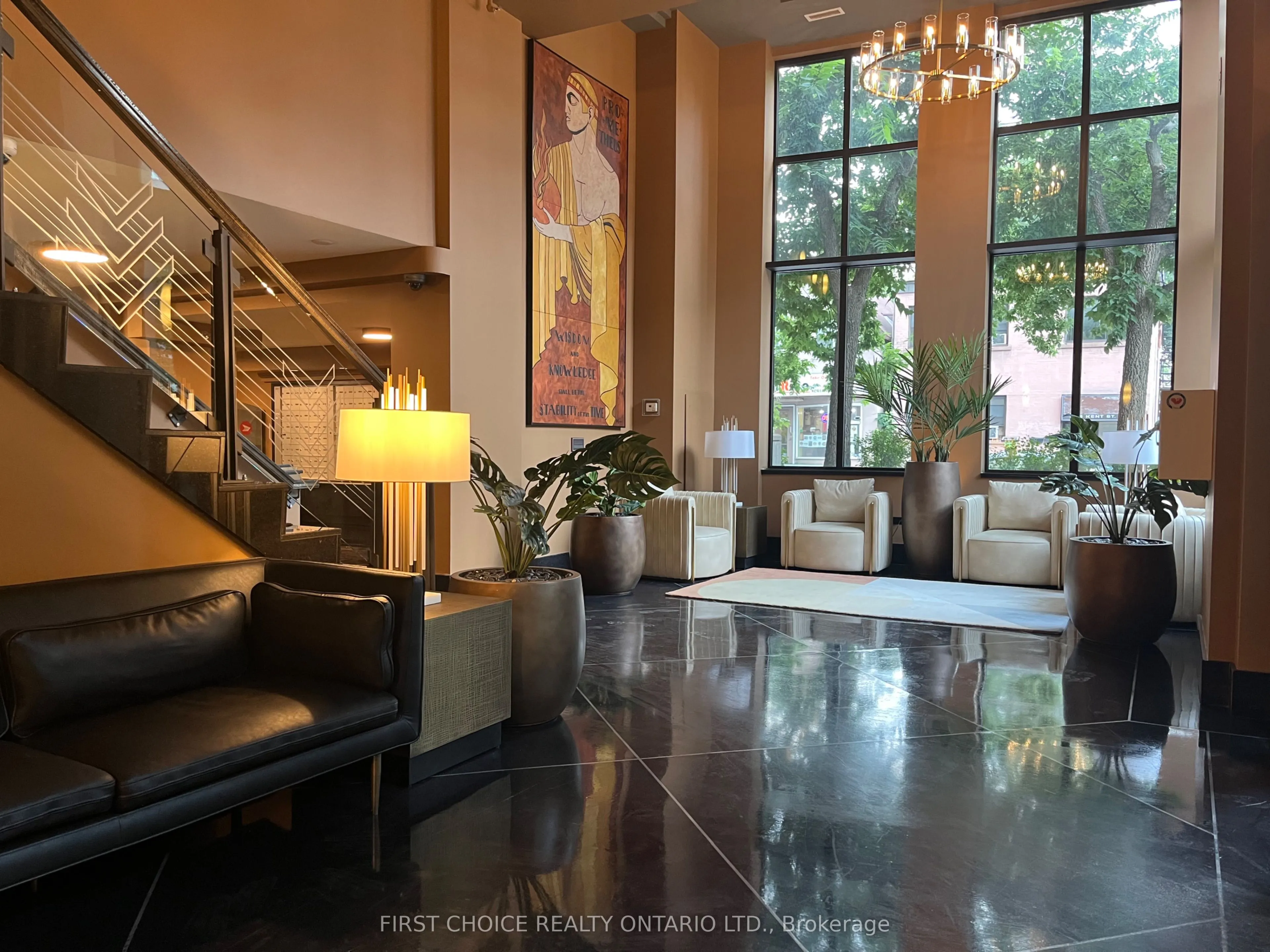 245 Kent Street, #609