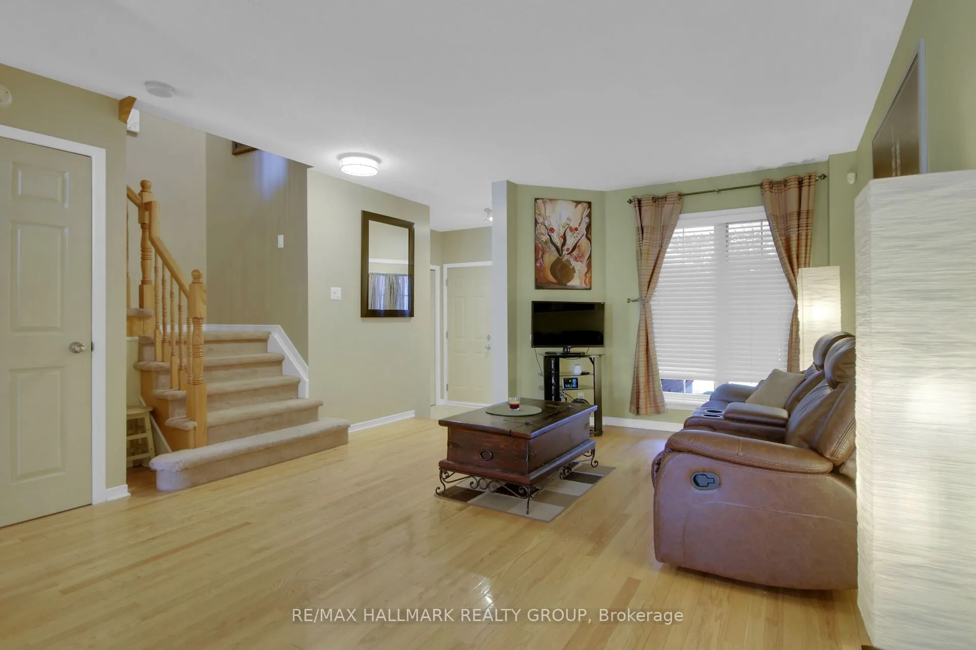 55 Binbury Way
