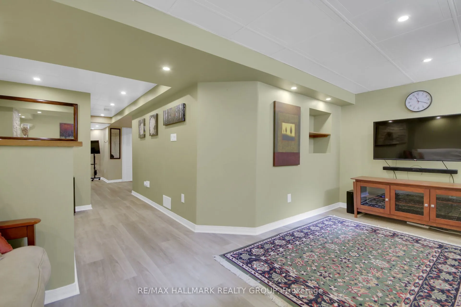 55 Binbury Way