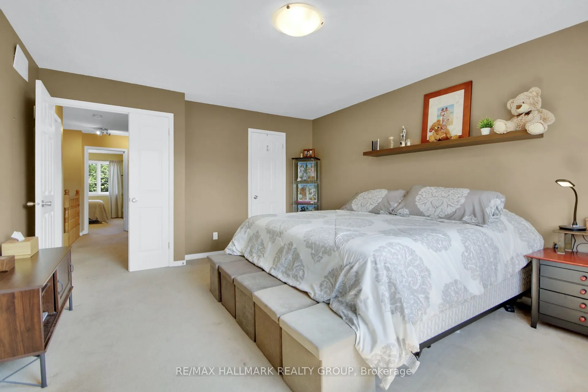 55 Binbury Way
