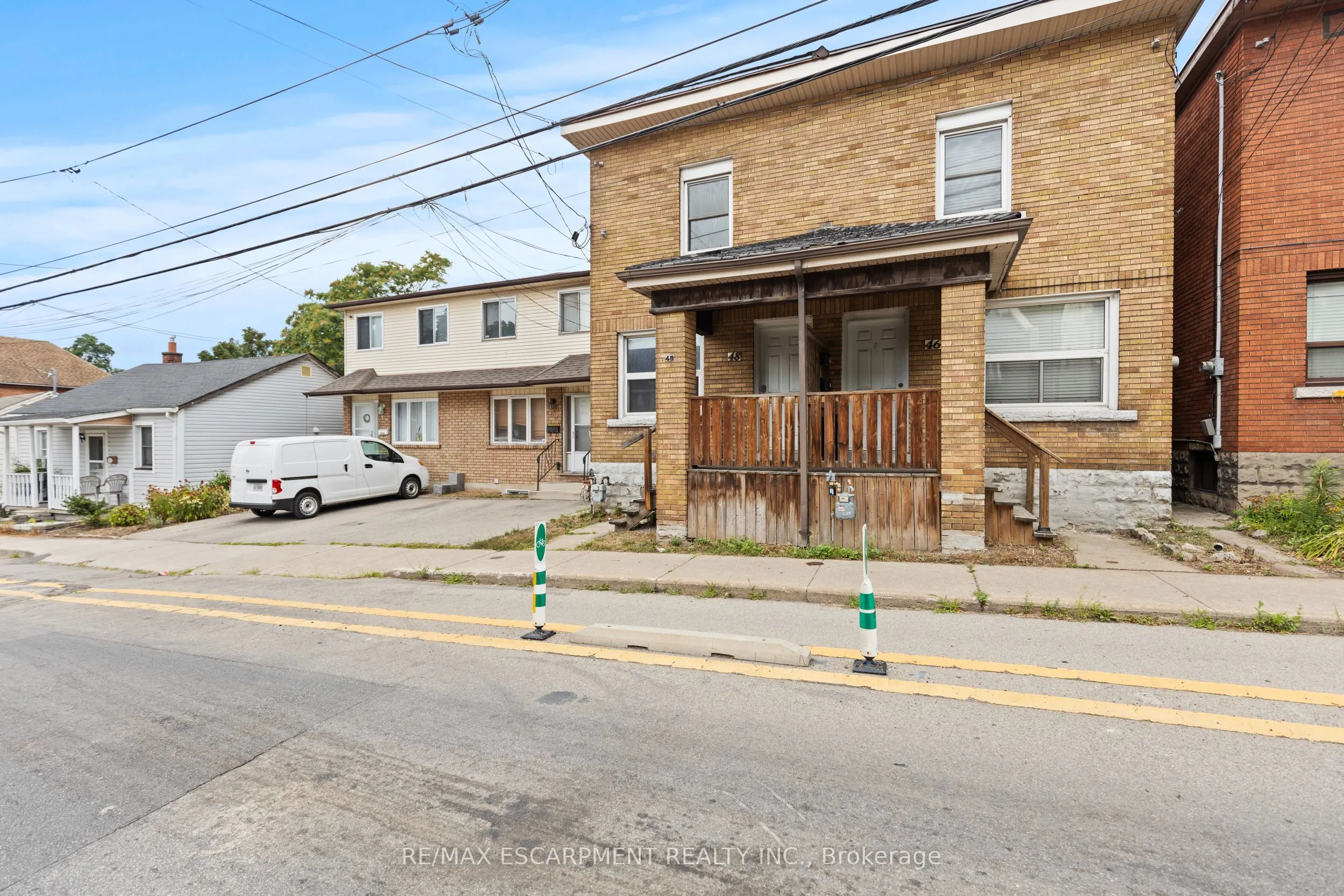 48 Locke Street S