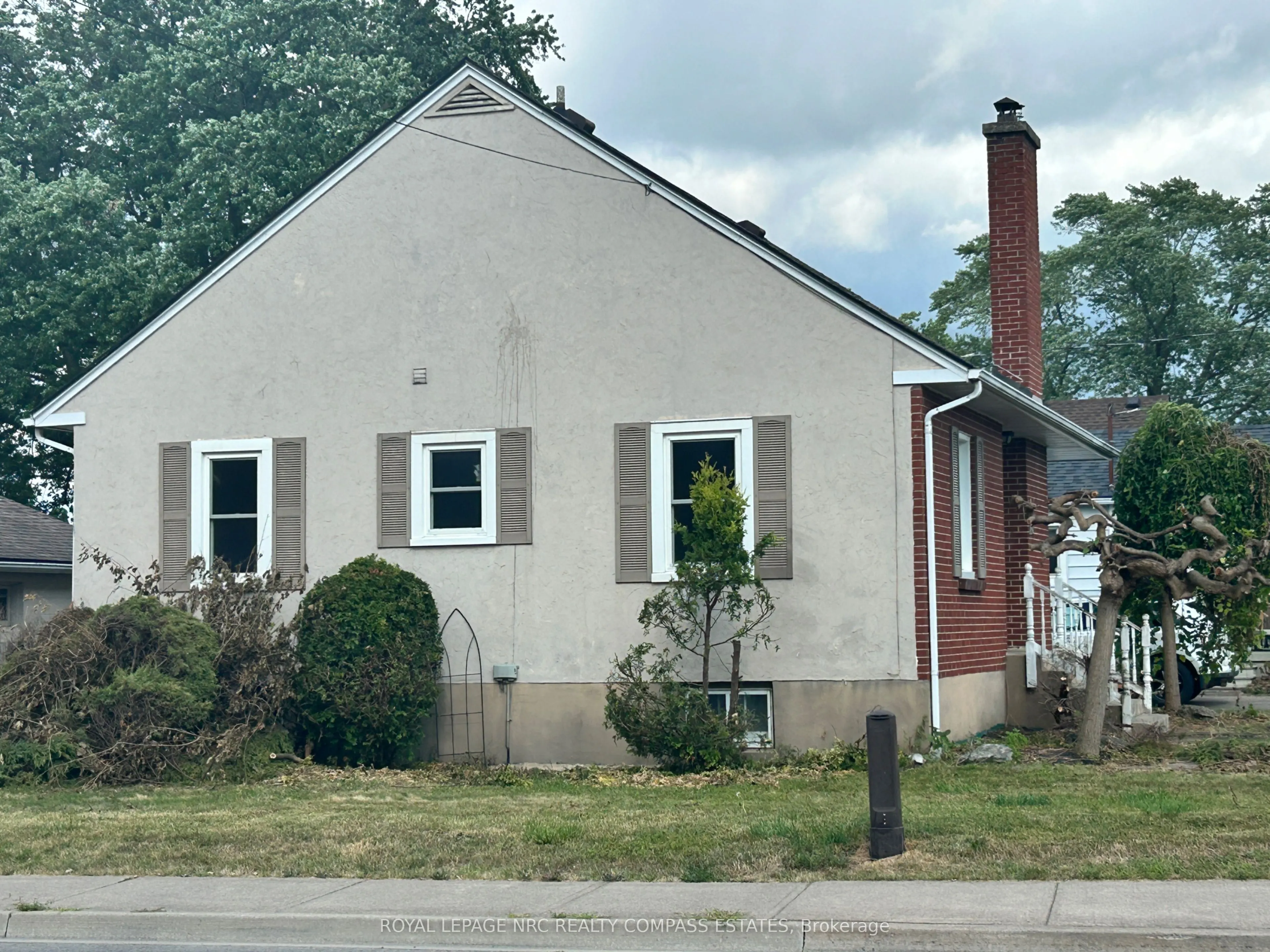 482 Thorold Road, #Upper