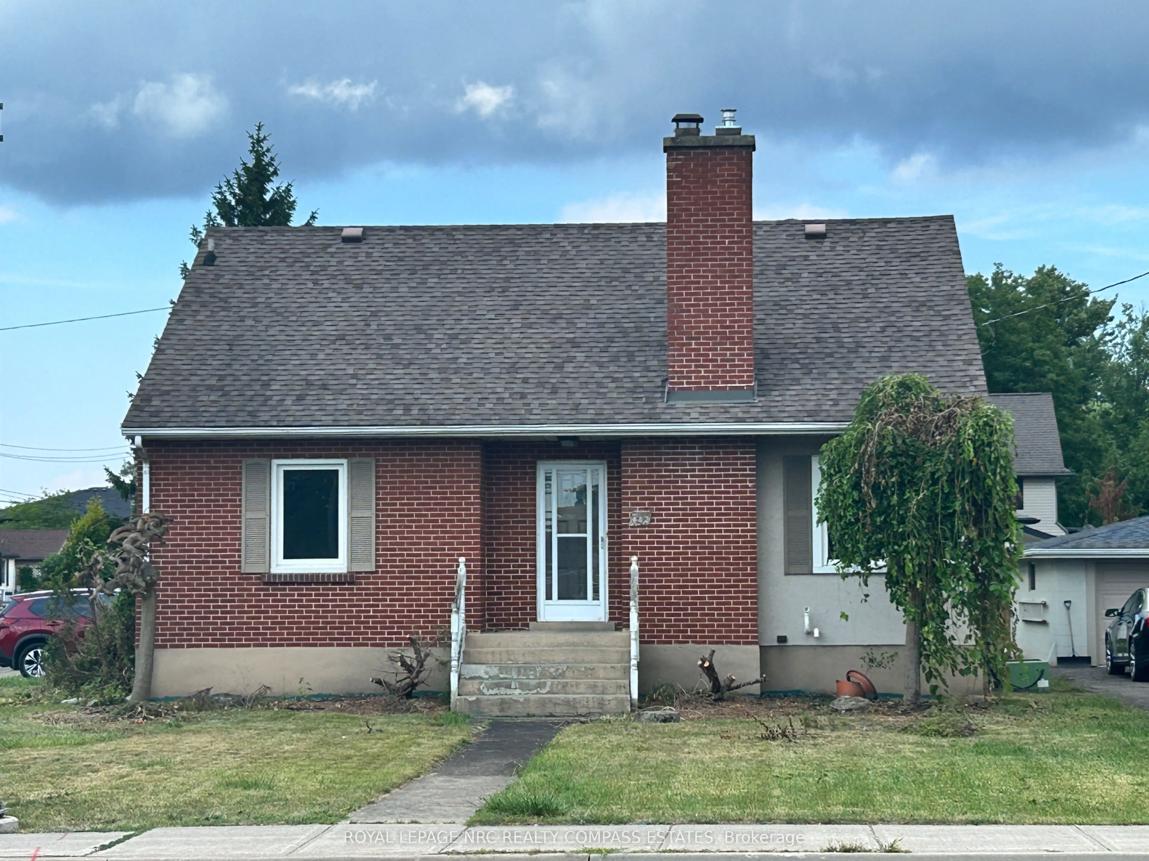 482 Thorold Road, #Upper