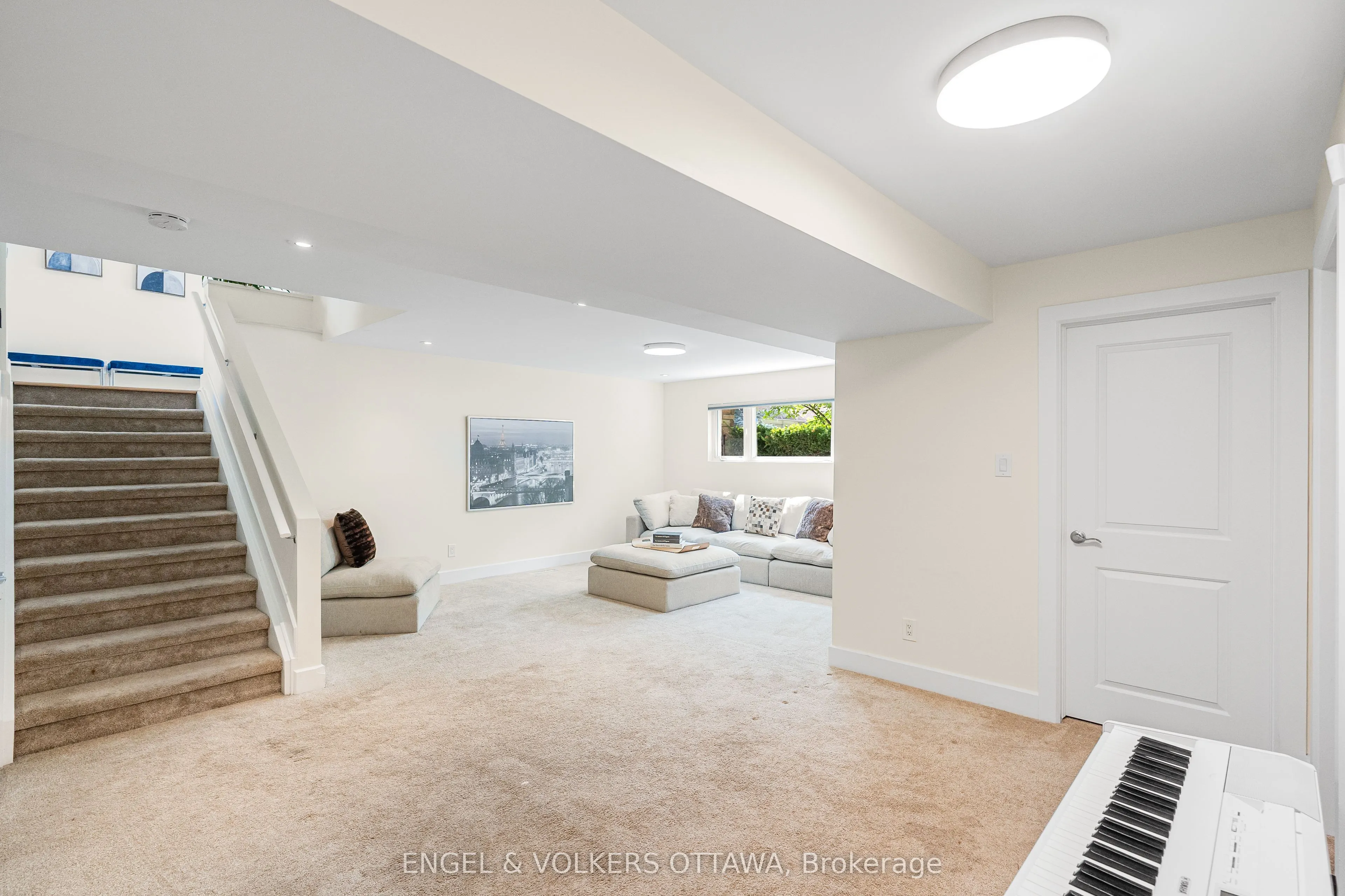 951 Hare Avenue