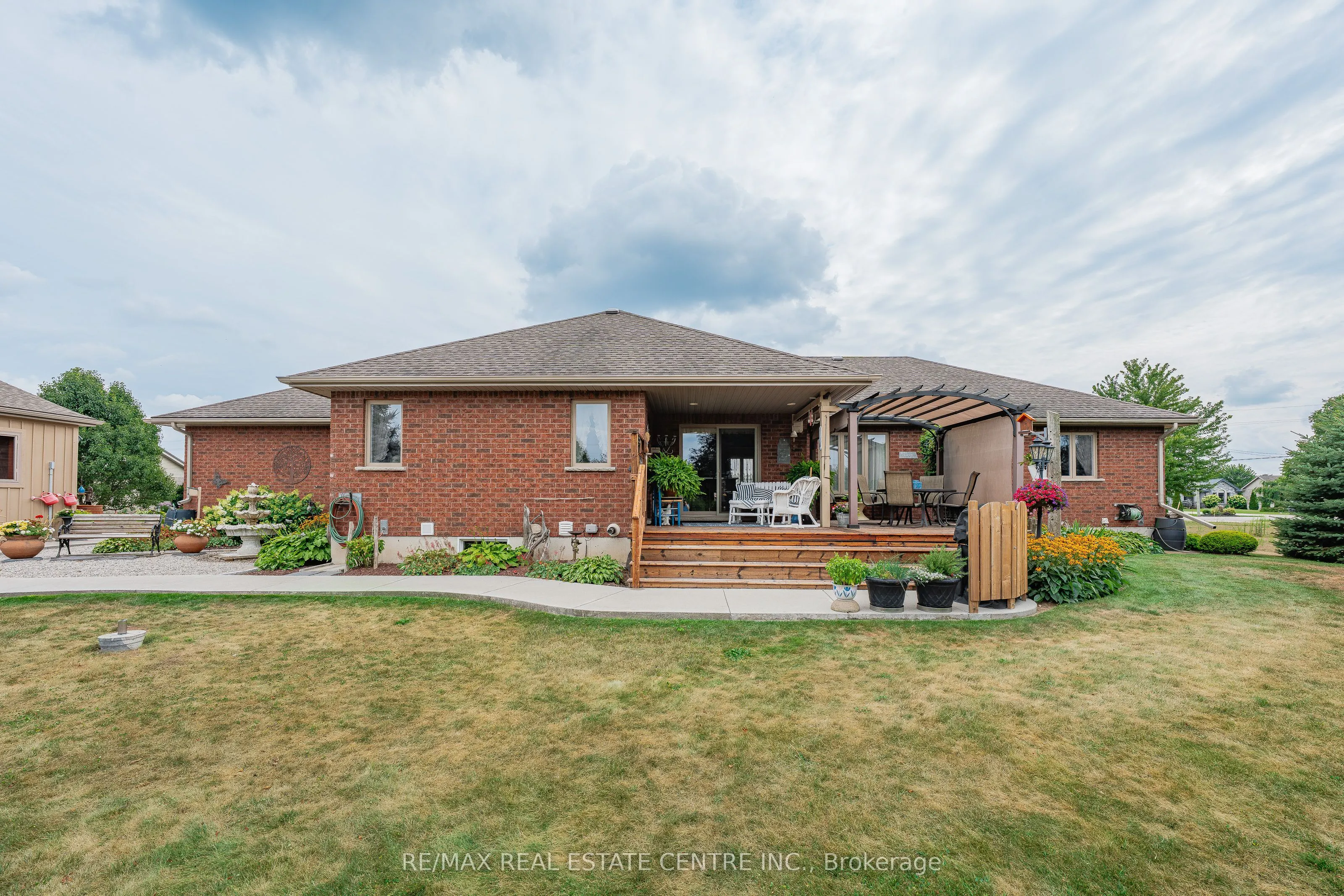 172 Highway 53