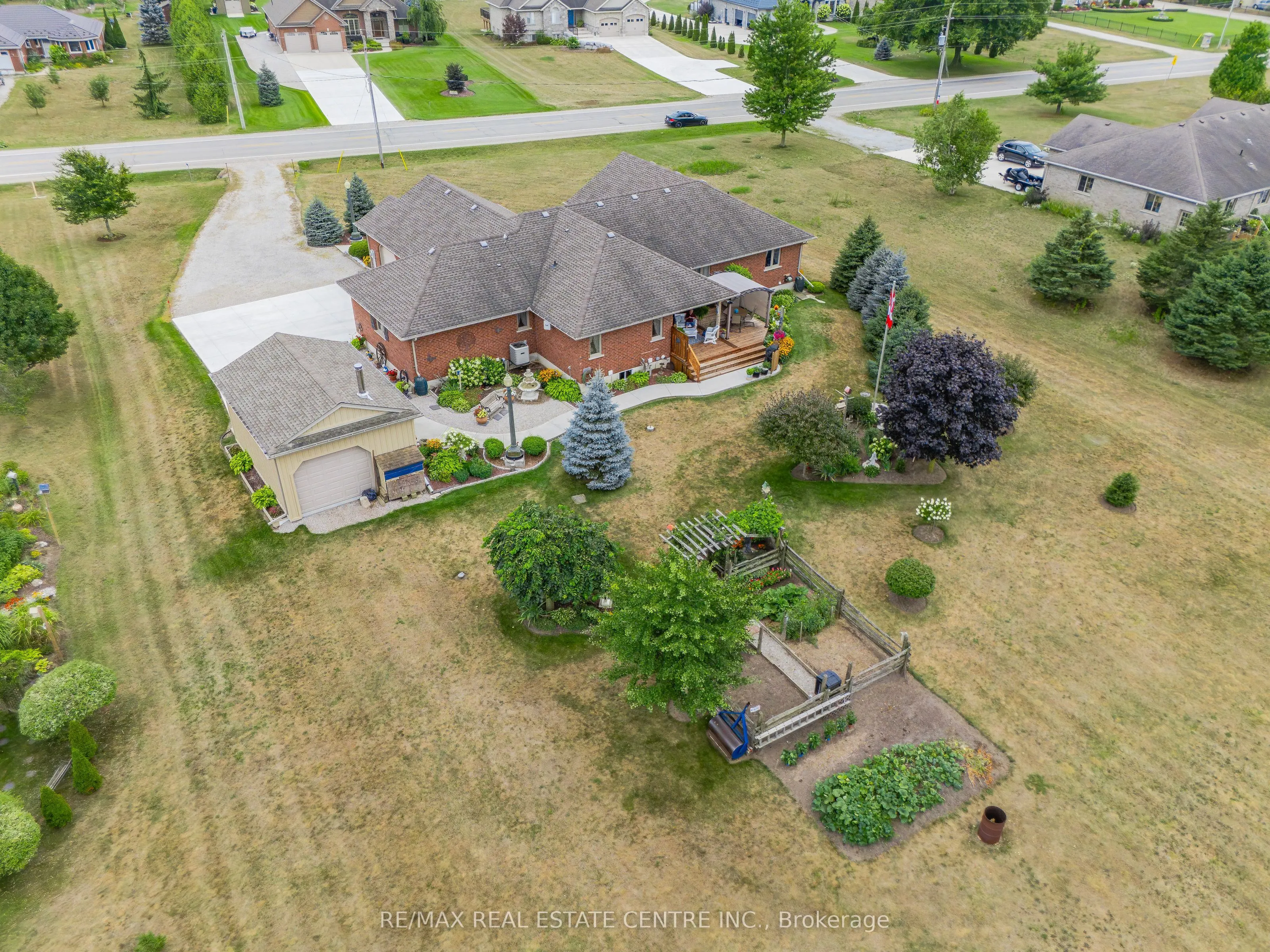 172 Highway 53