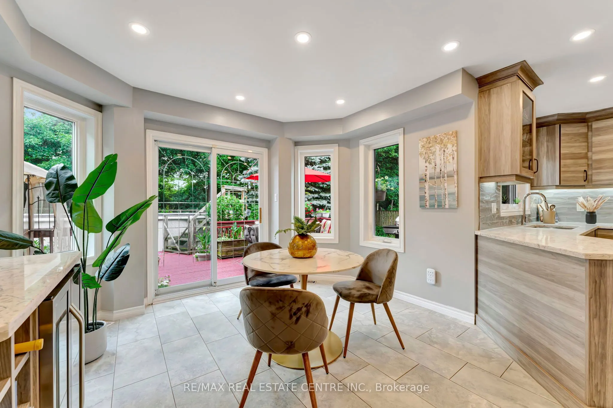 72 Hilborn Avenue