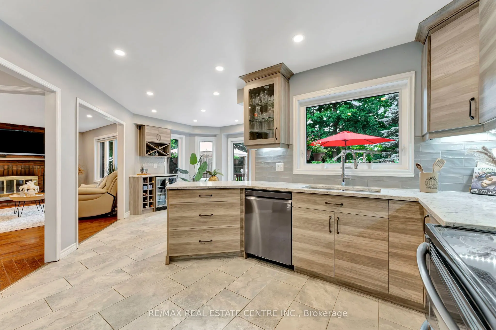 72 Hilborn Avenue