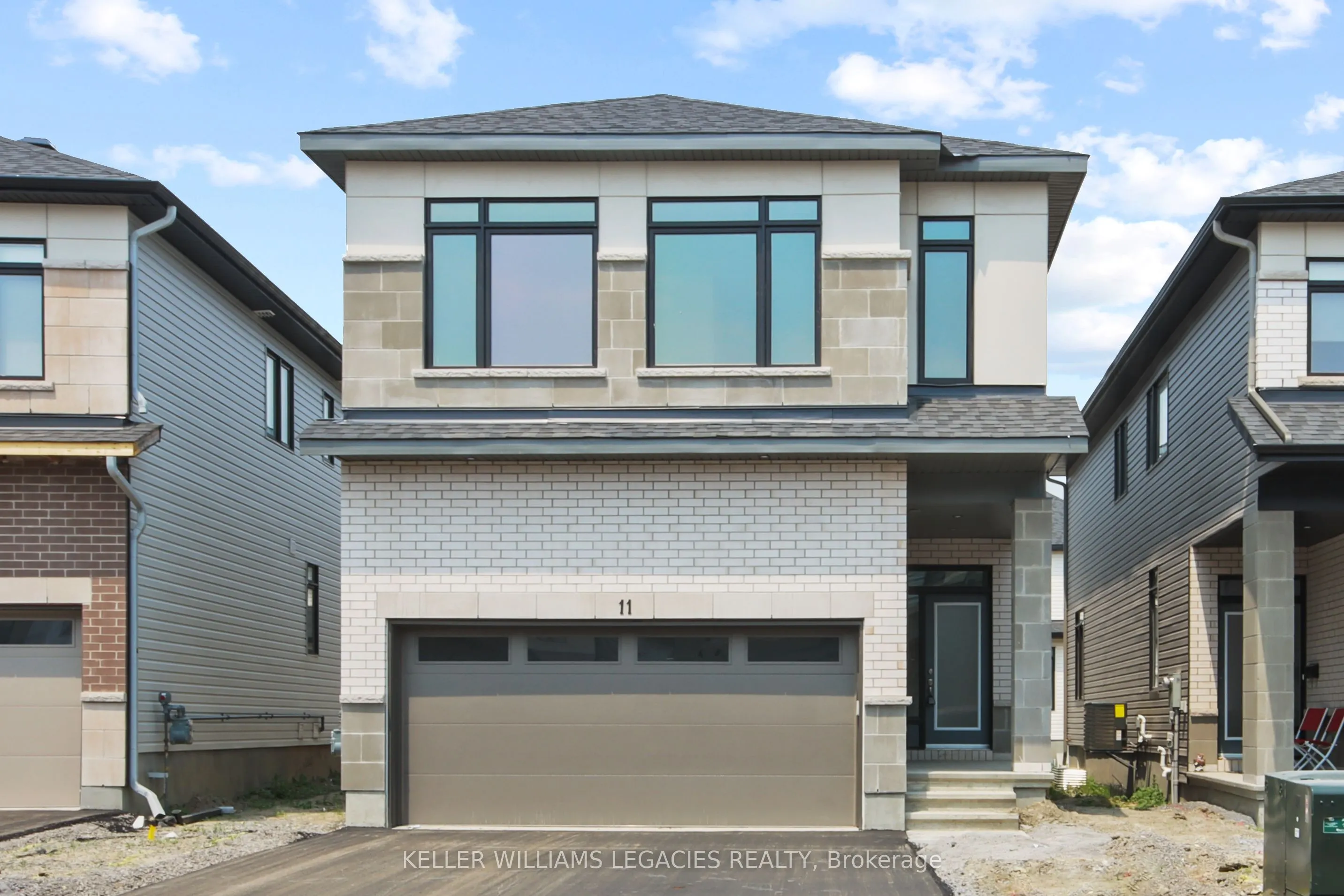 11 Mendoza Way