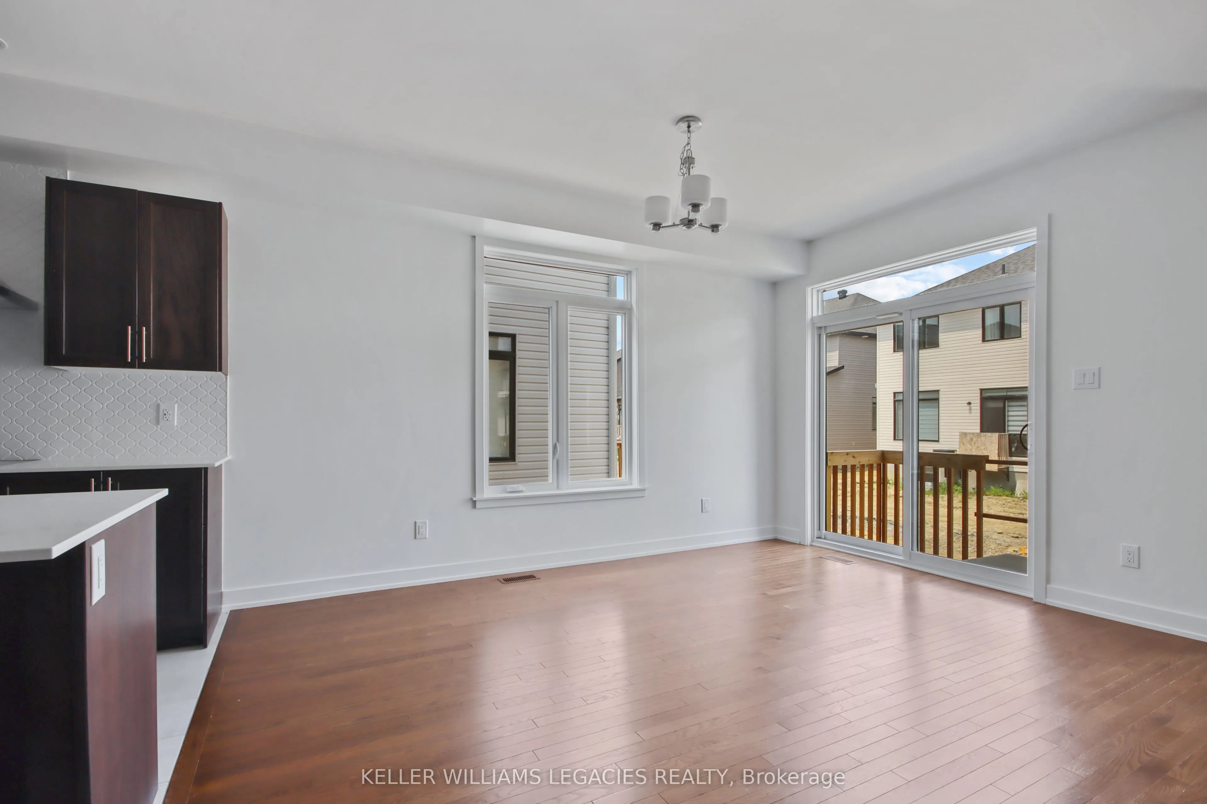 11 Mendoza Way