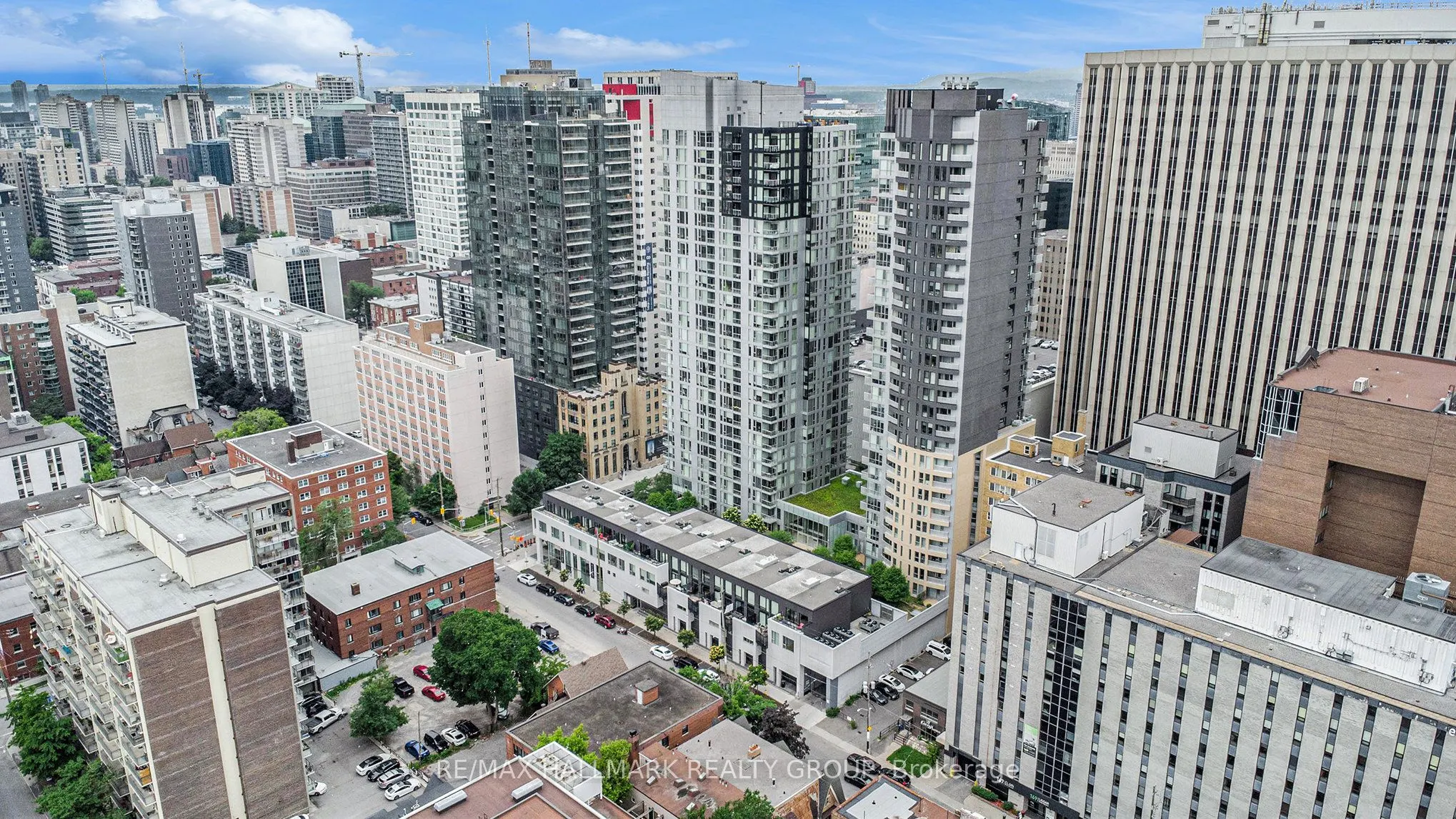 197 Lisgar Street, #213