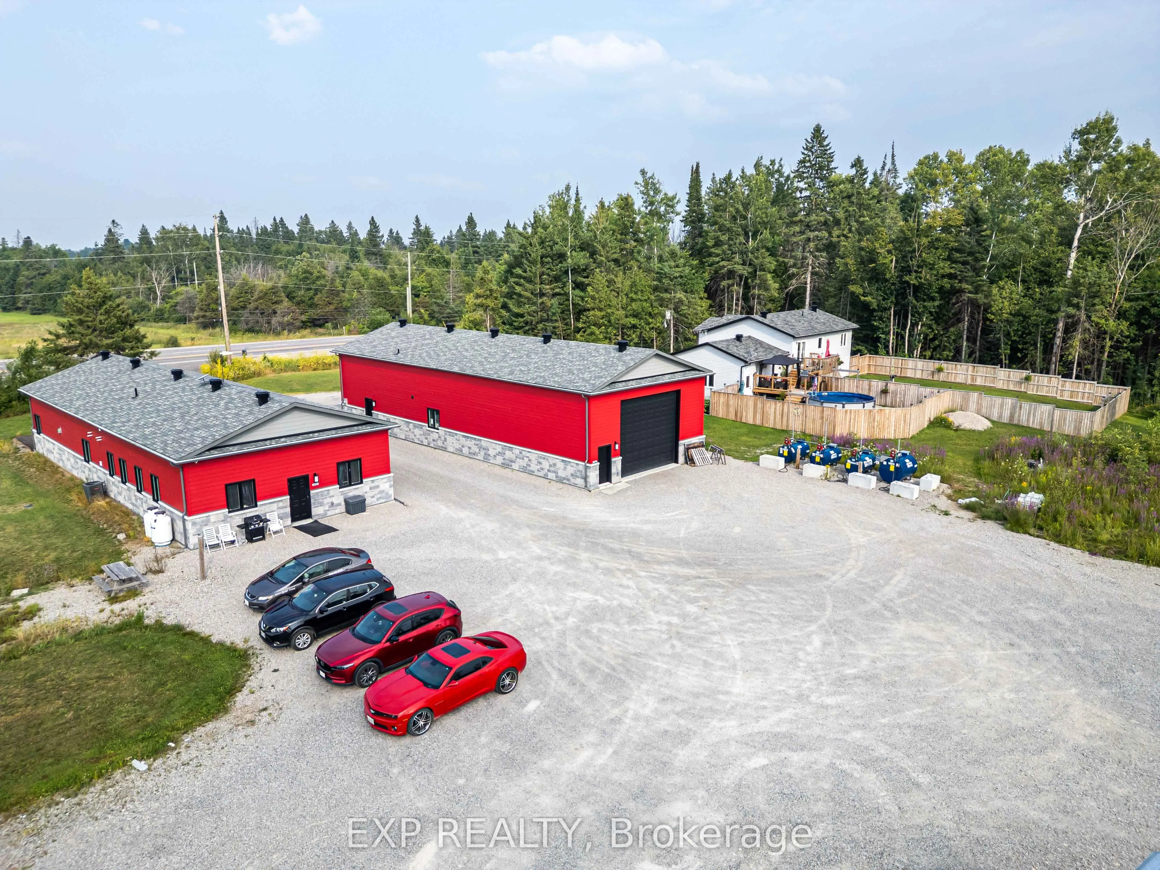 9258 Highway 15