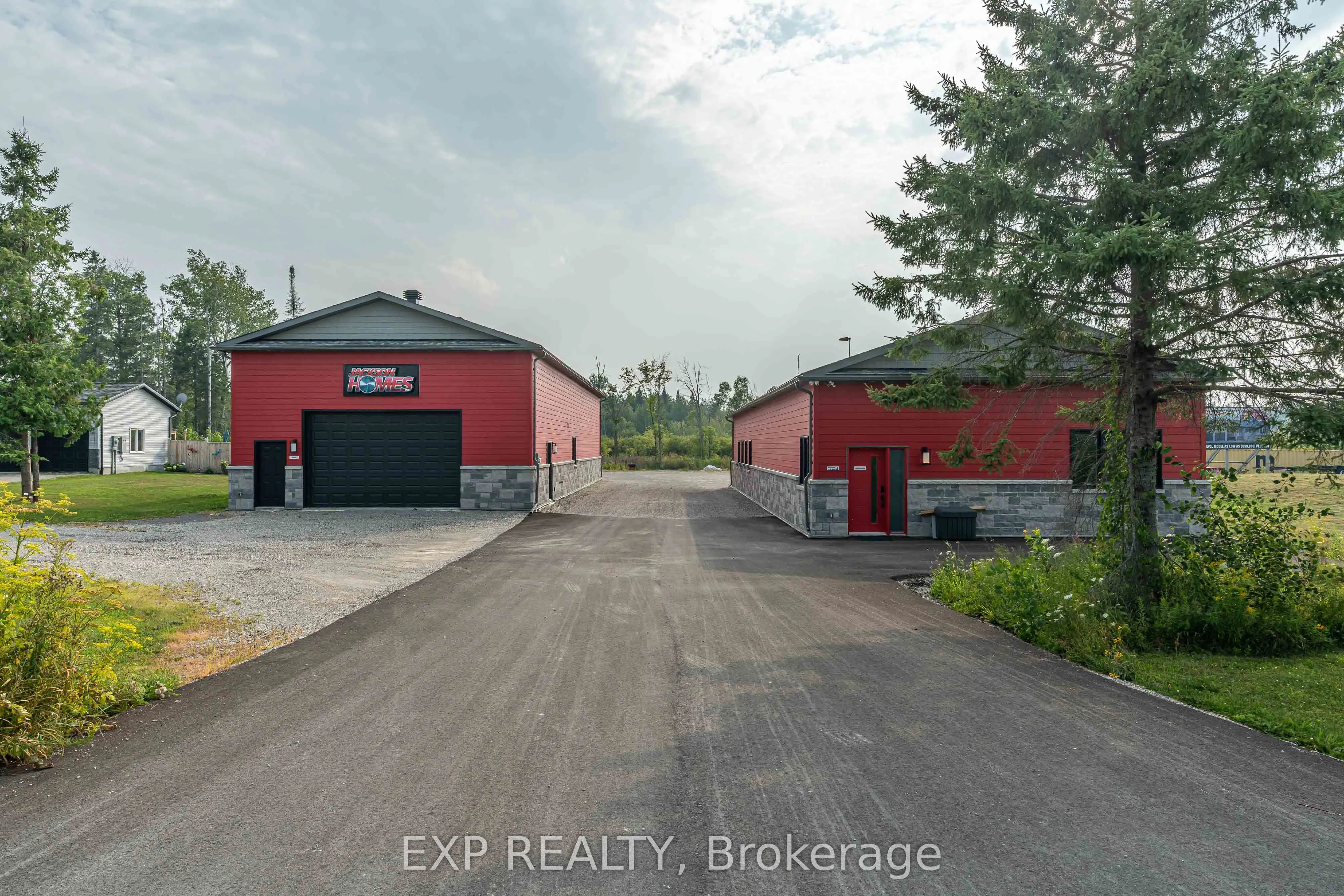 9258 Highway 15