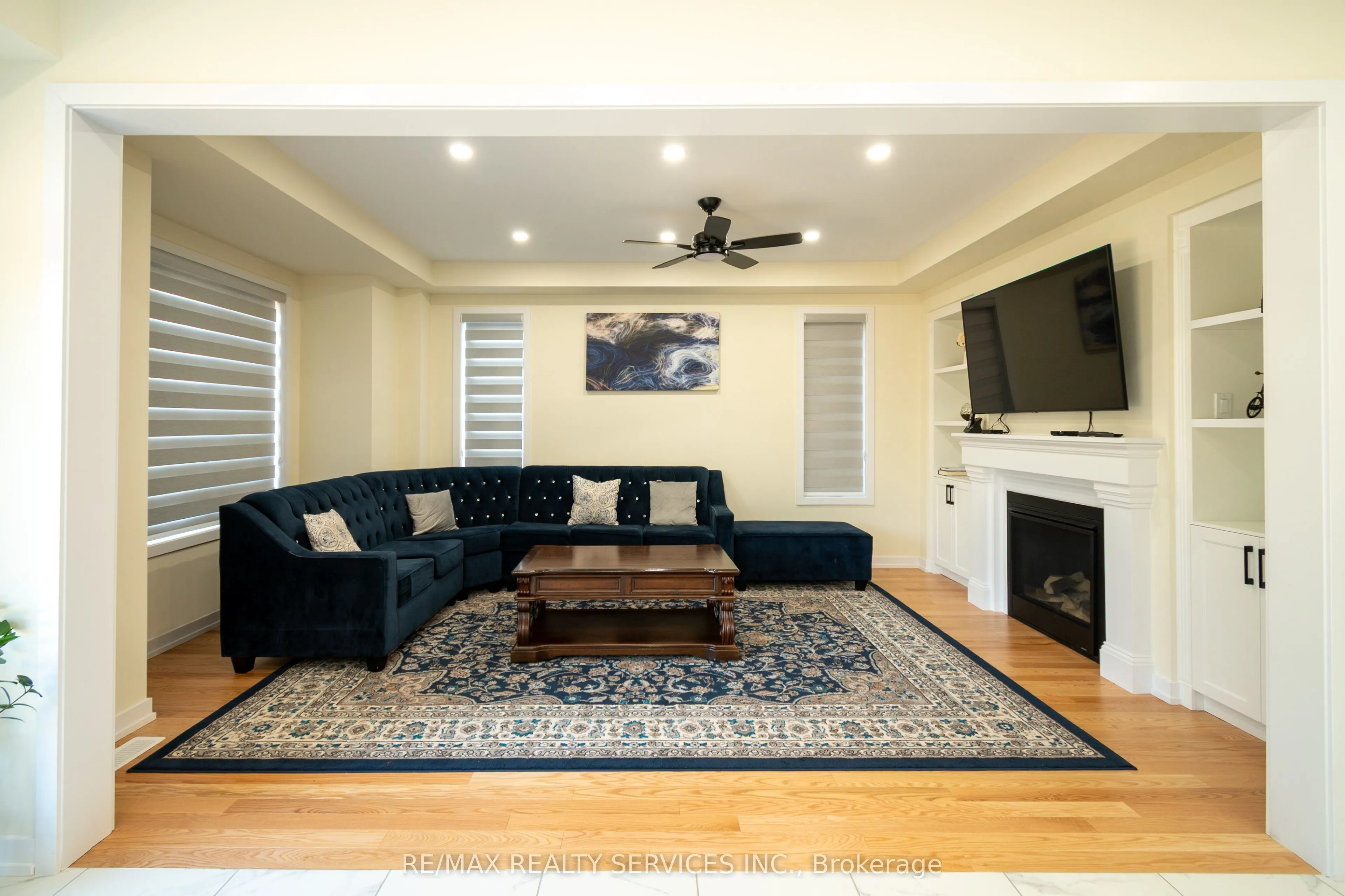 72 Paperbirch Drive