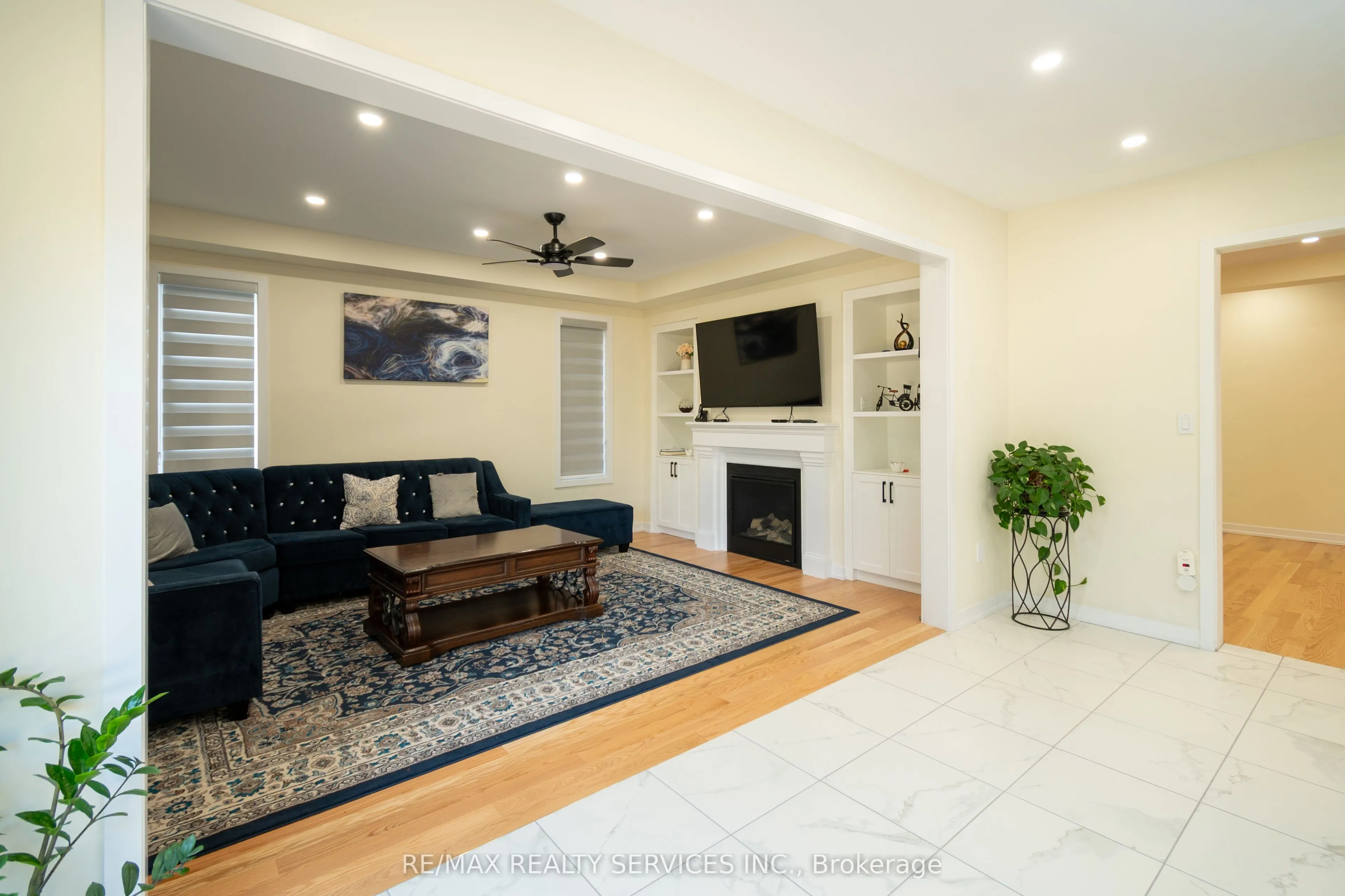 72 Paperbirch Drive