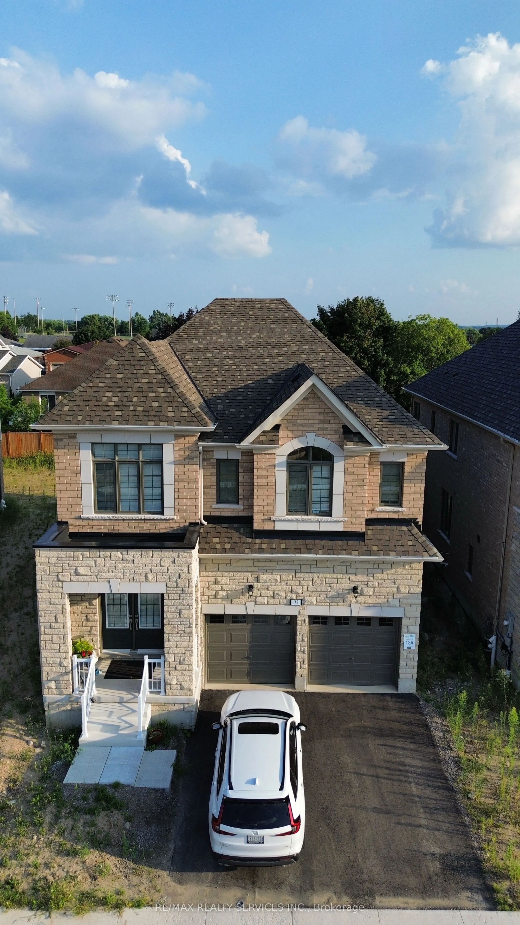 72 Paperbirch Drive