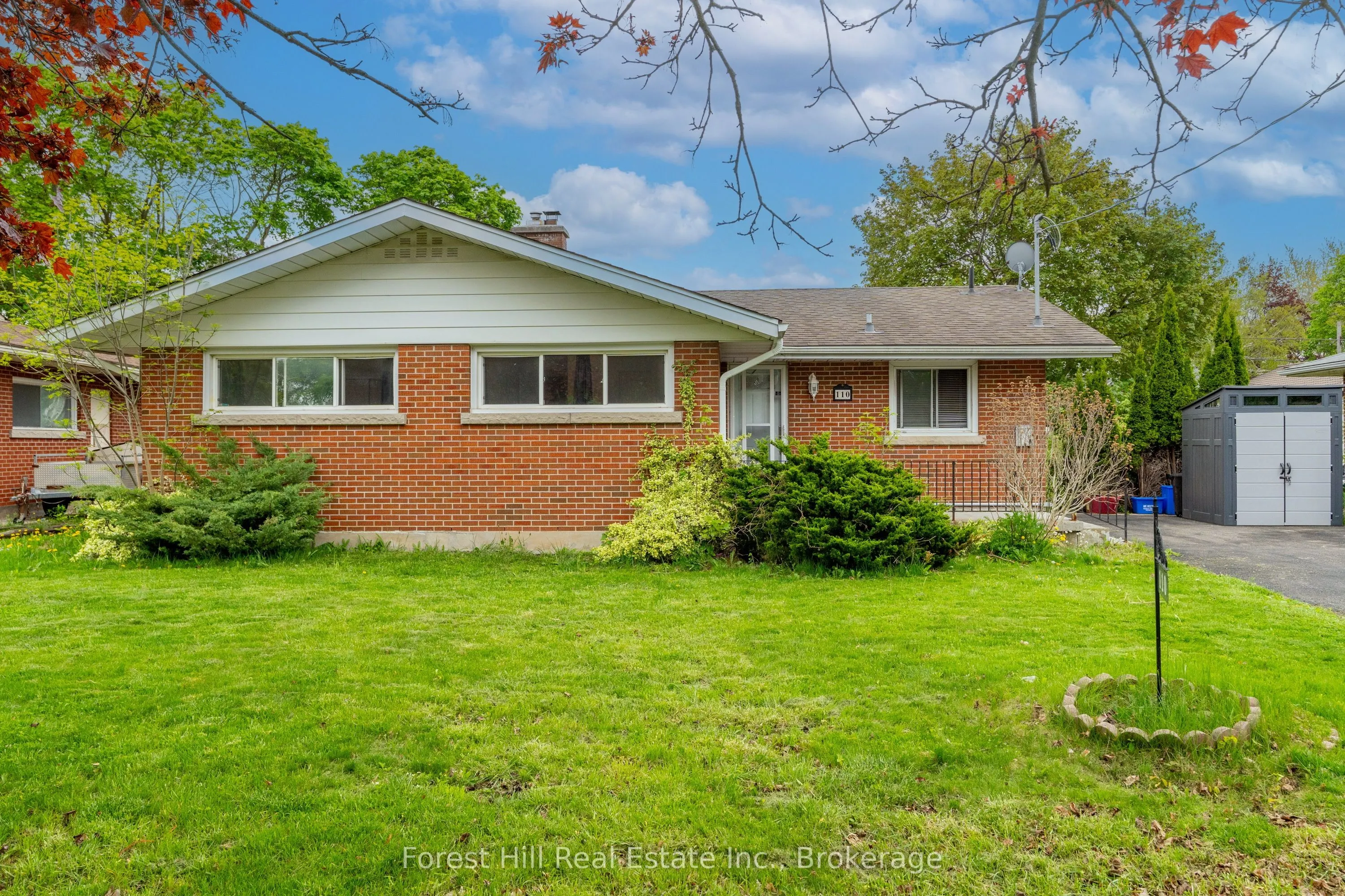 110 Stonybrook Drive