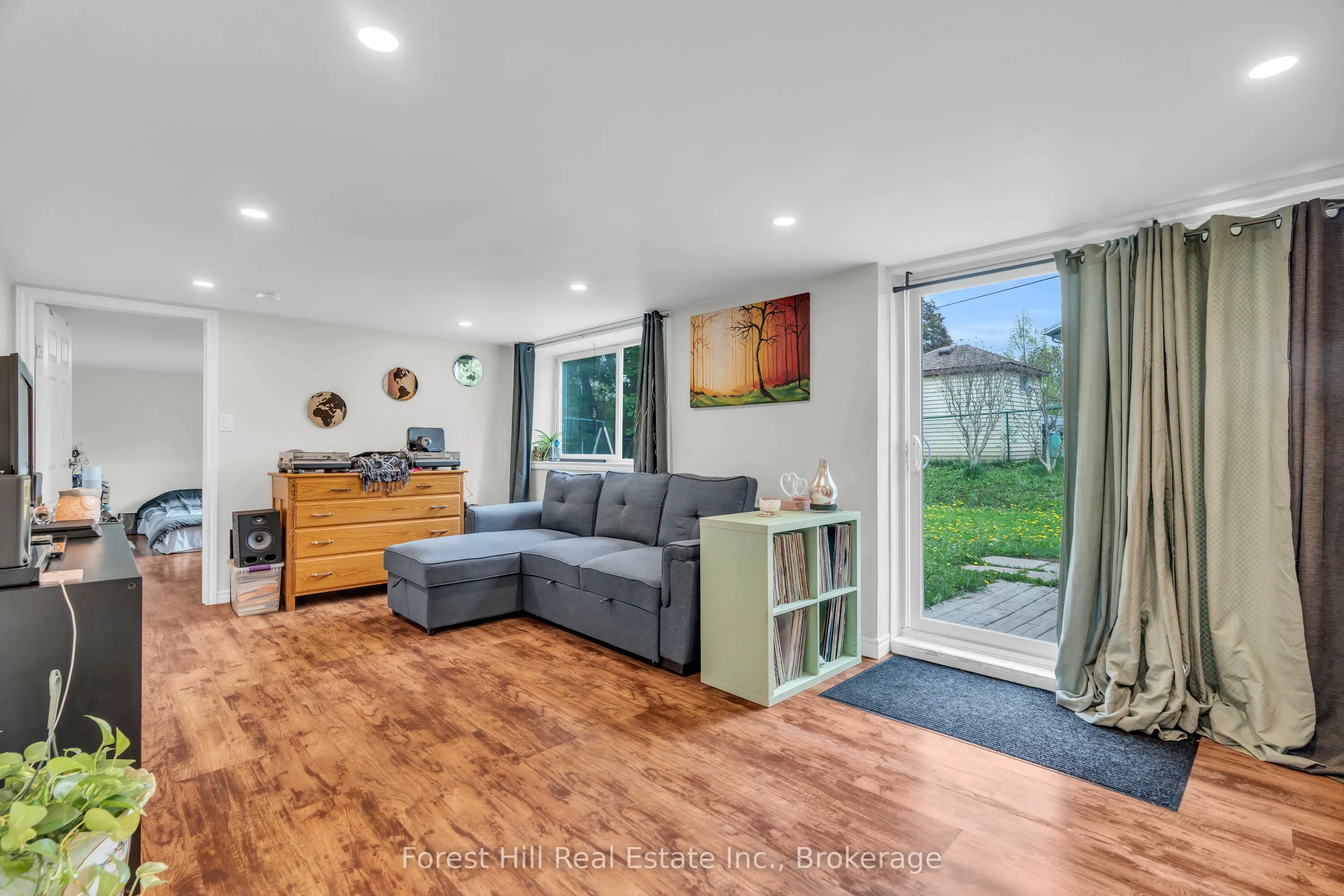110 Stonybrook Drive