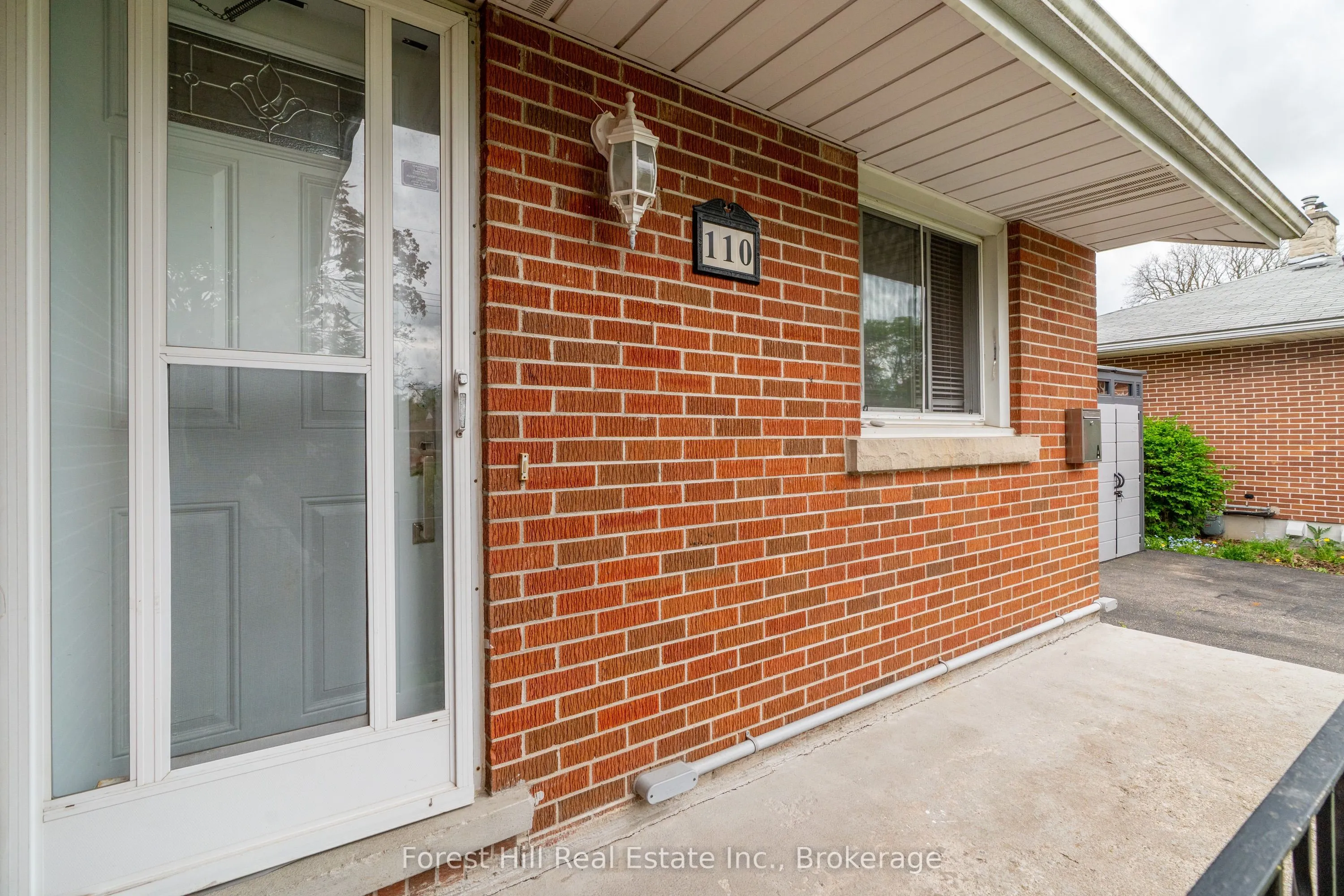 110 Stonybrook Drive