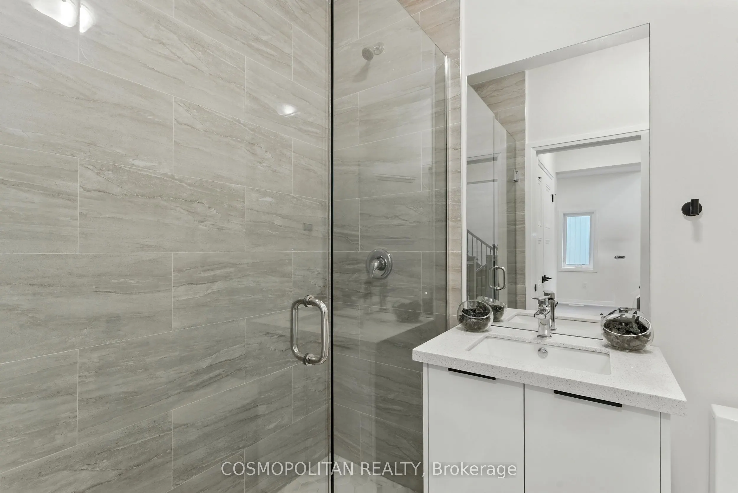 71 A Bradley Street, #A
