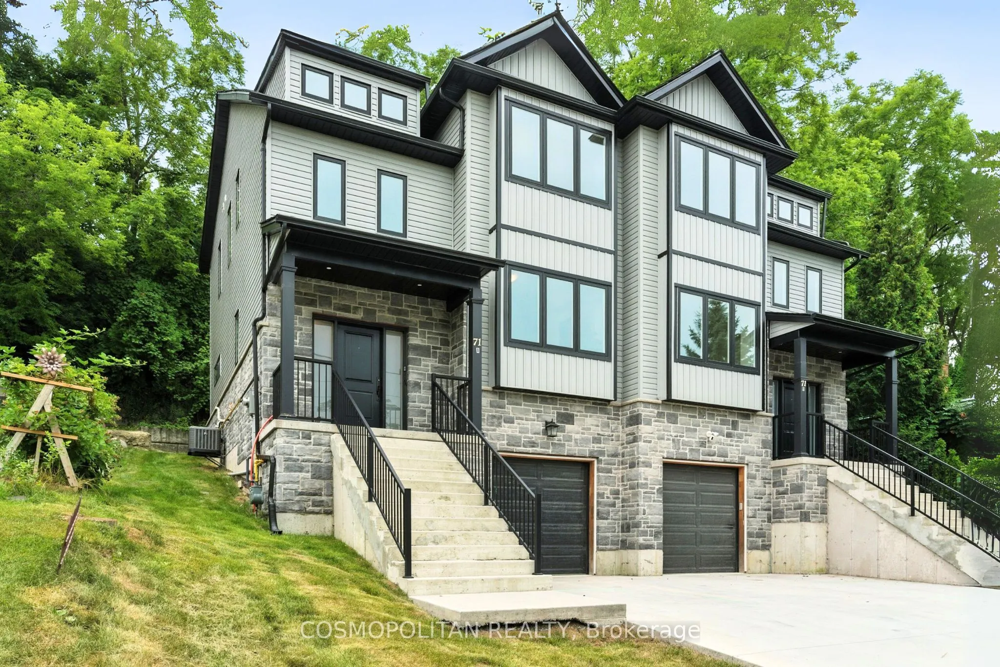 71 A Bradley Street, #A