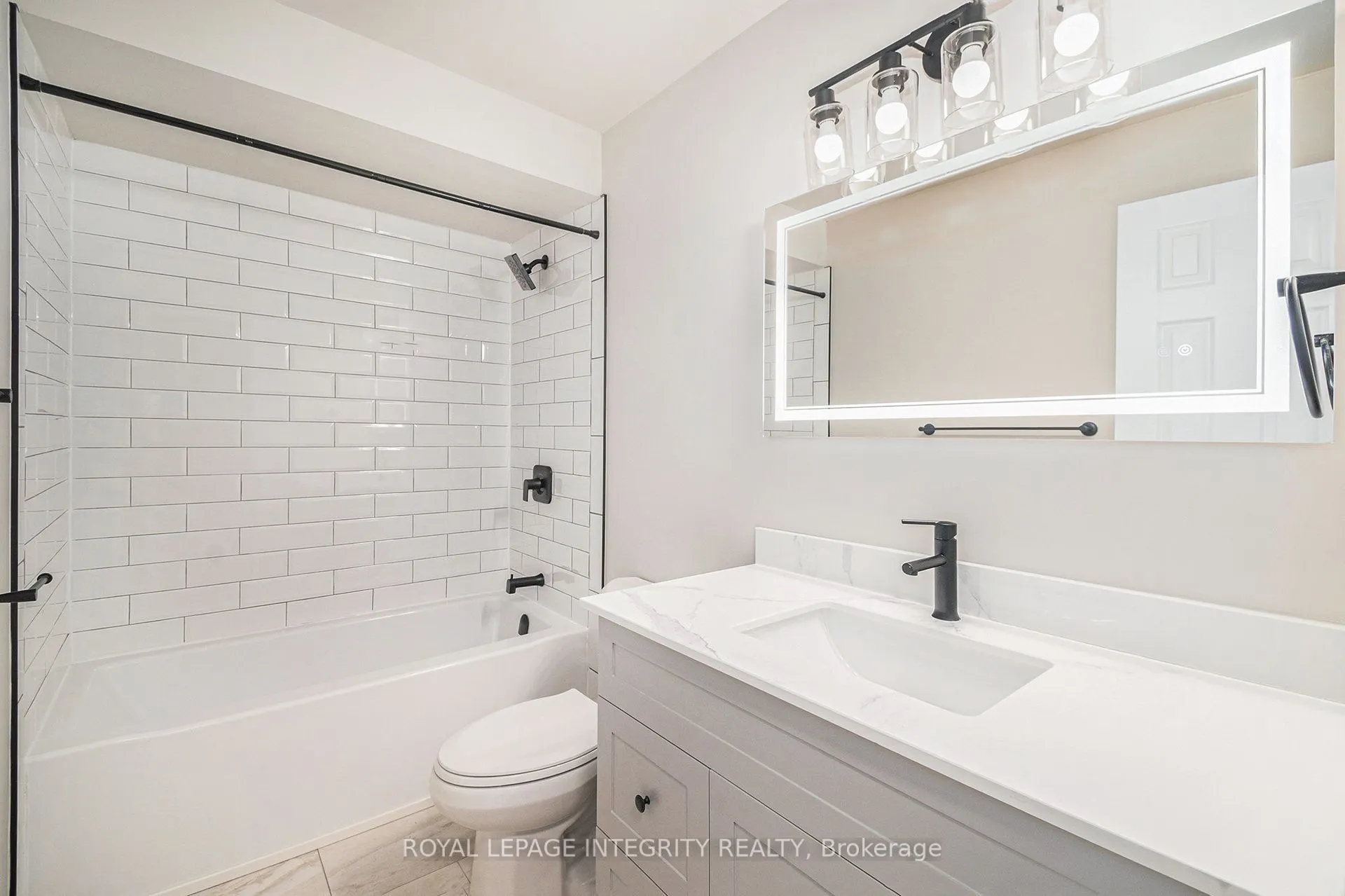 913J Elmsmere Road, #76