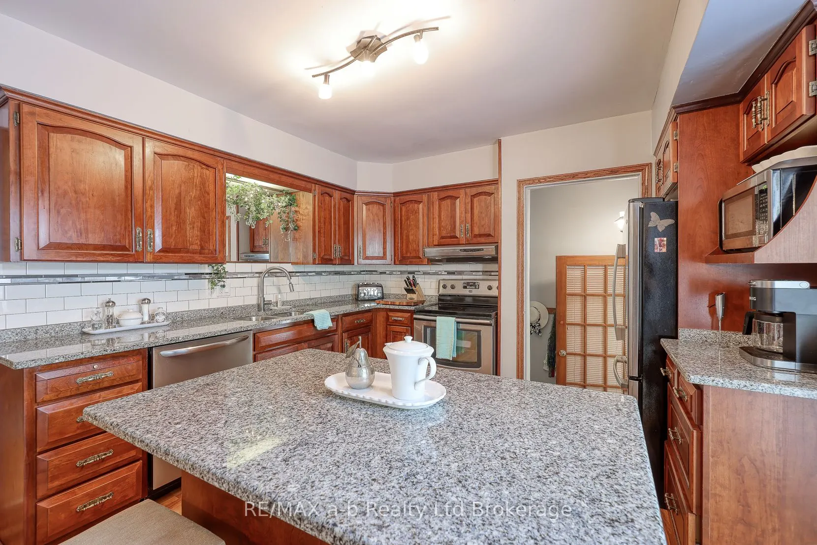 543 Highland Drive