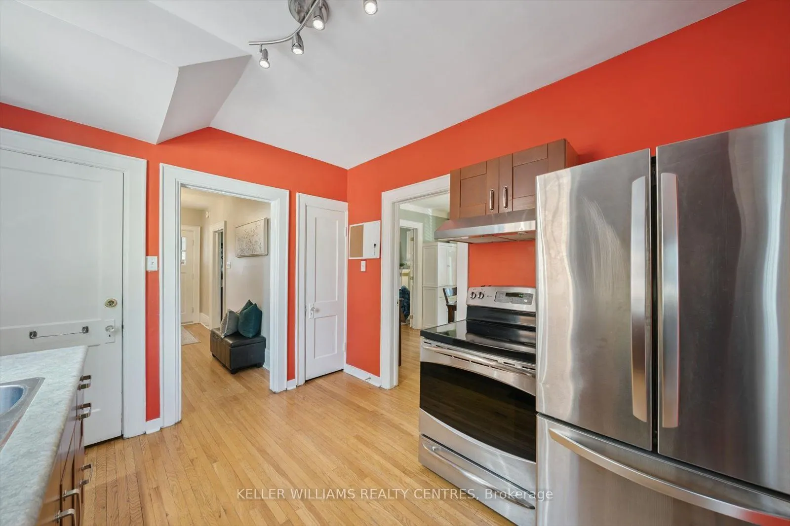 591 Woolwich Street
