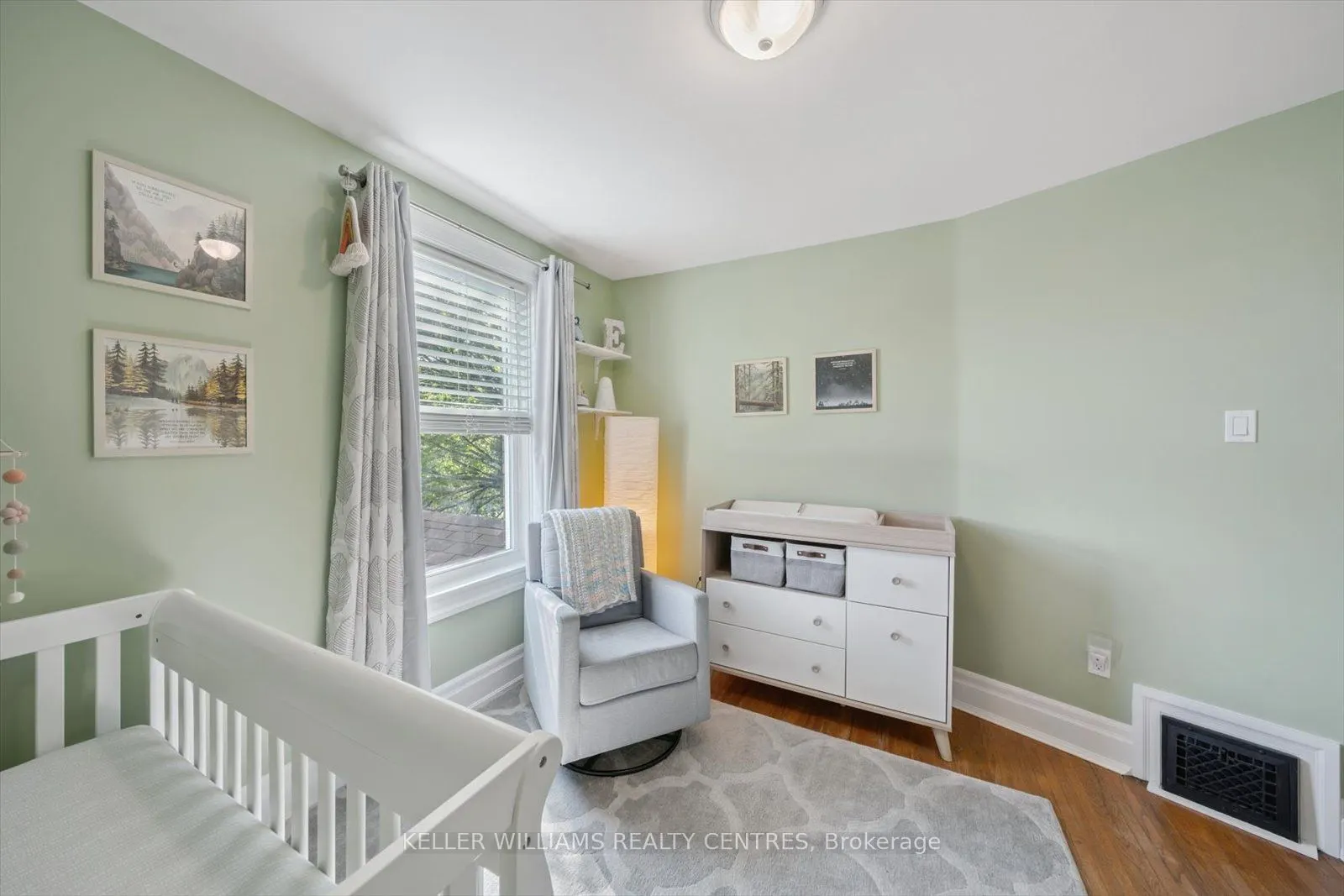 591 Woolwich Street