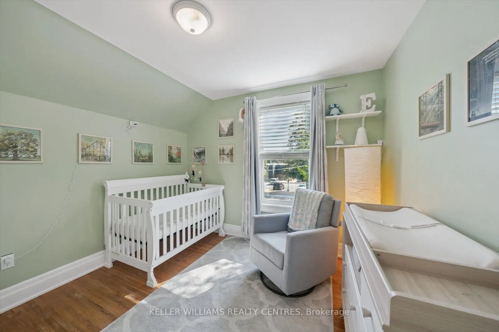 591 Woolwich Street