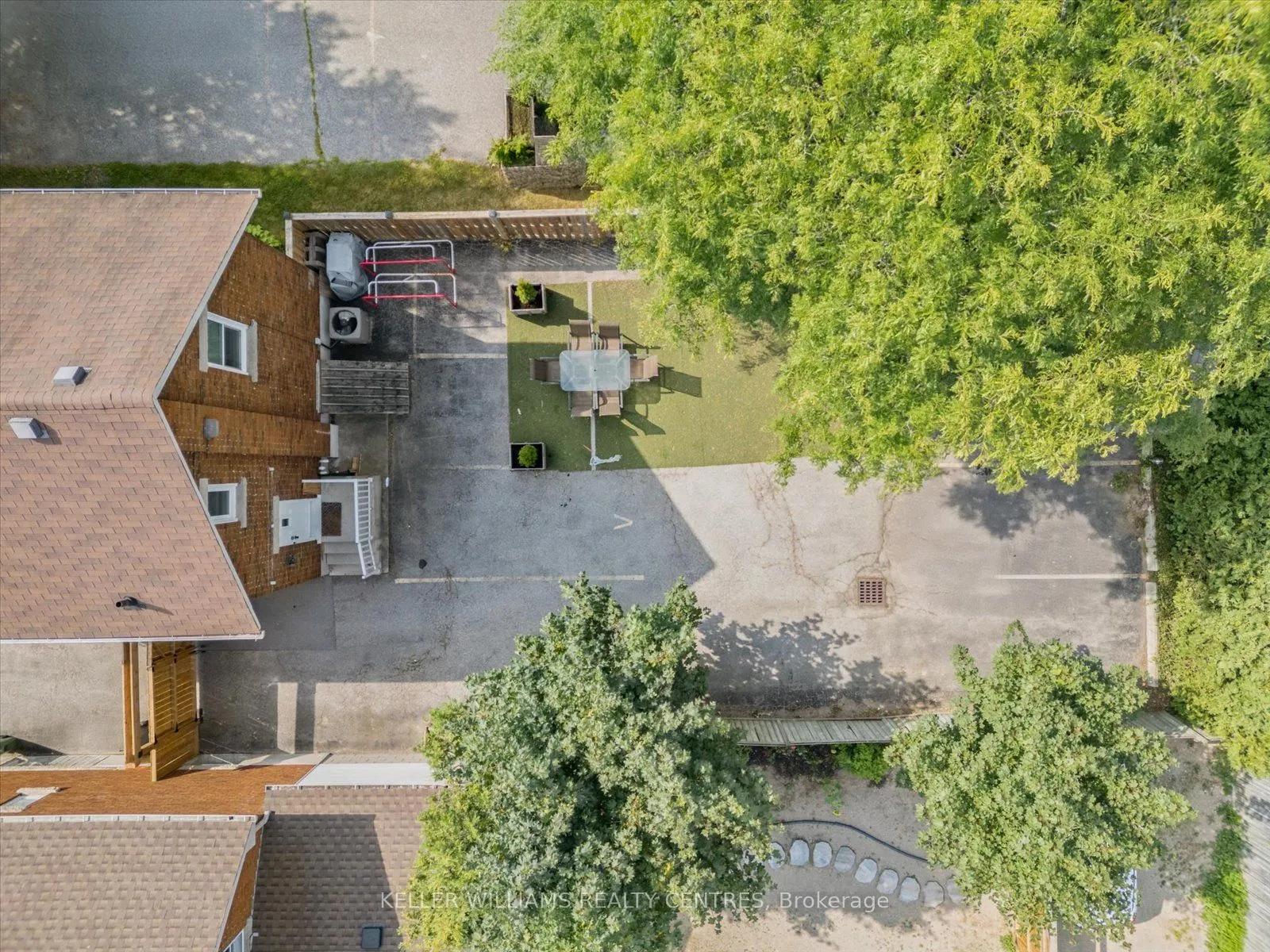 591 Woolwich Street