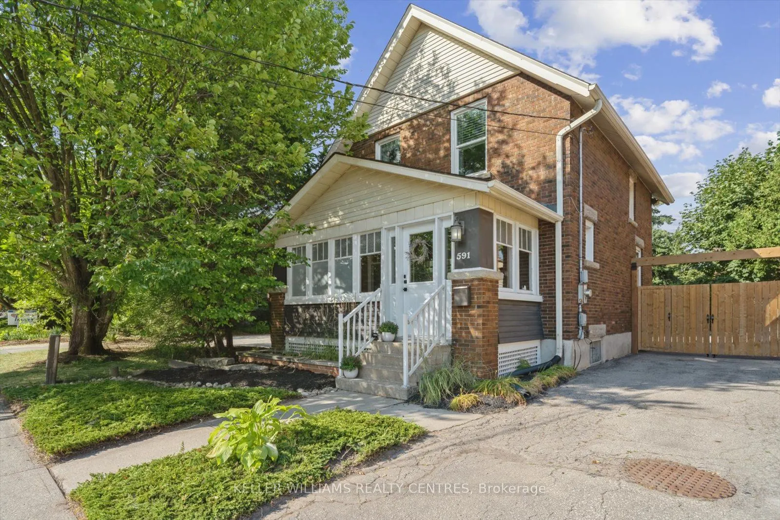 591 Woolwich Street
