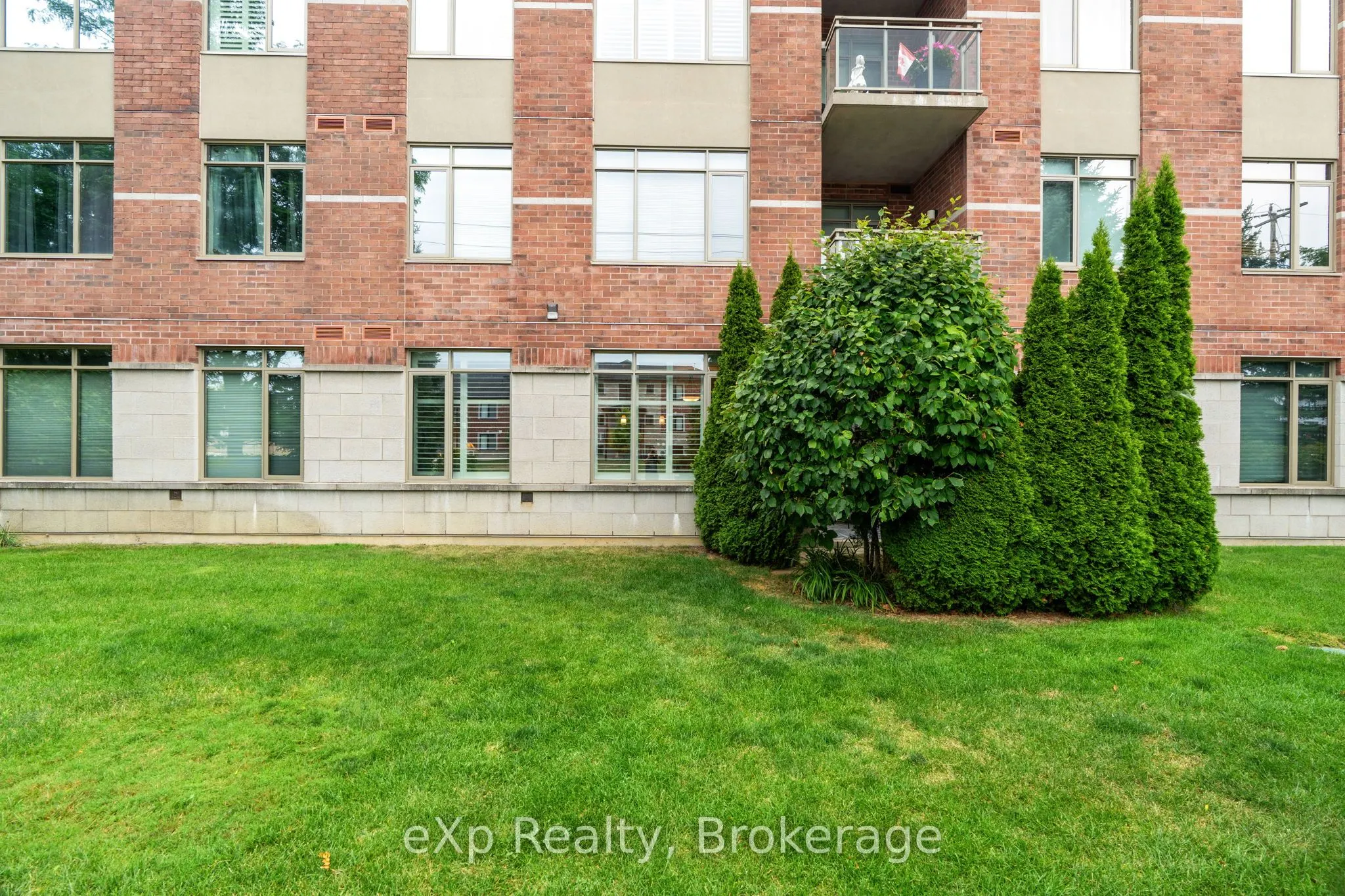 400 Romeo Street N, #113