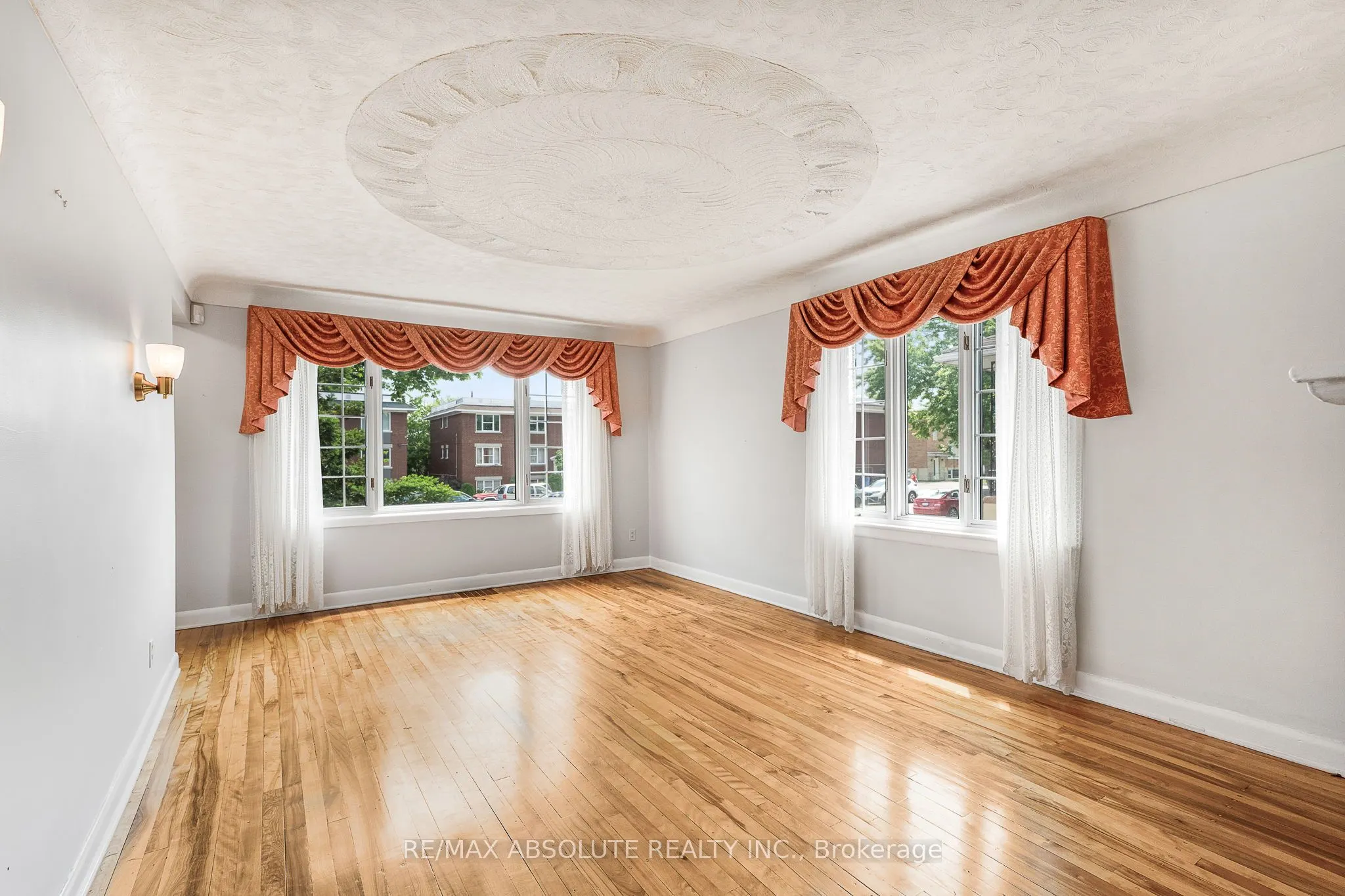 352 Lacasse Avenue