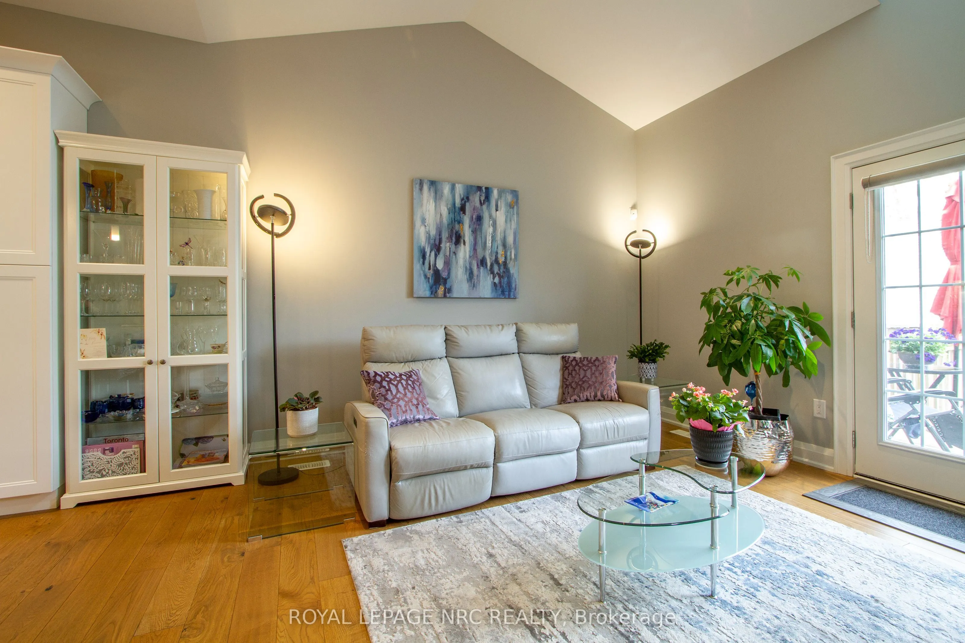 3232 Montrose Road, #62