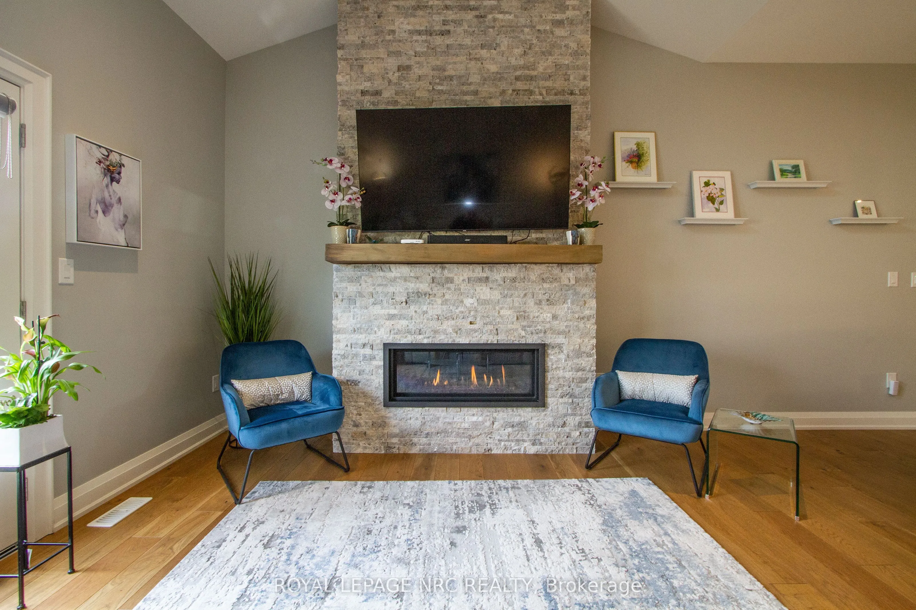 3232 Montrose Road, #62