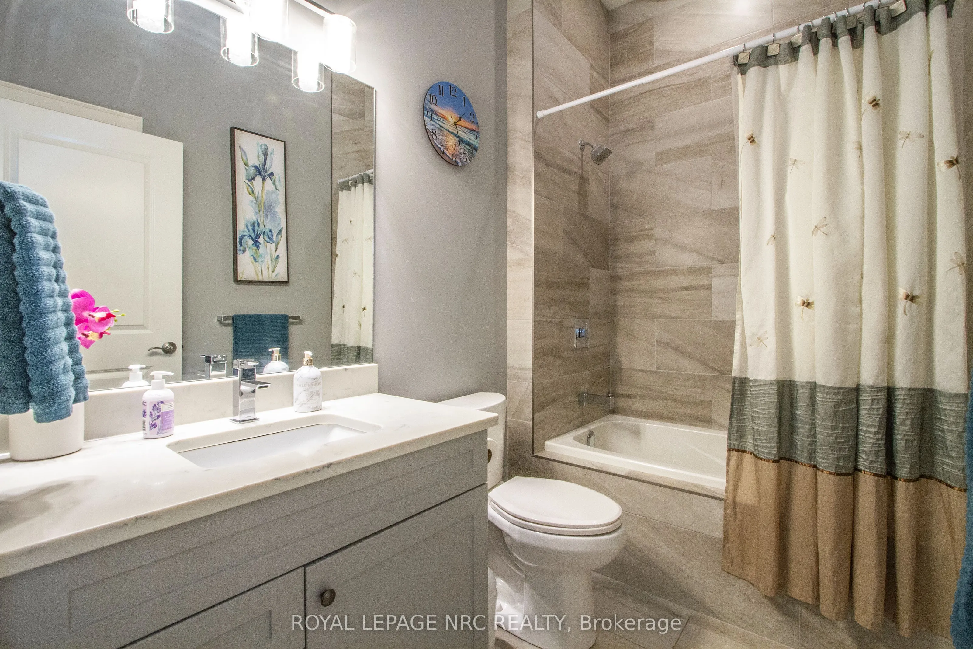 3232 Montrose Road, #62