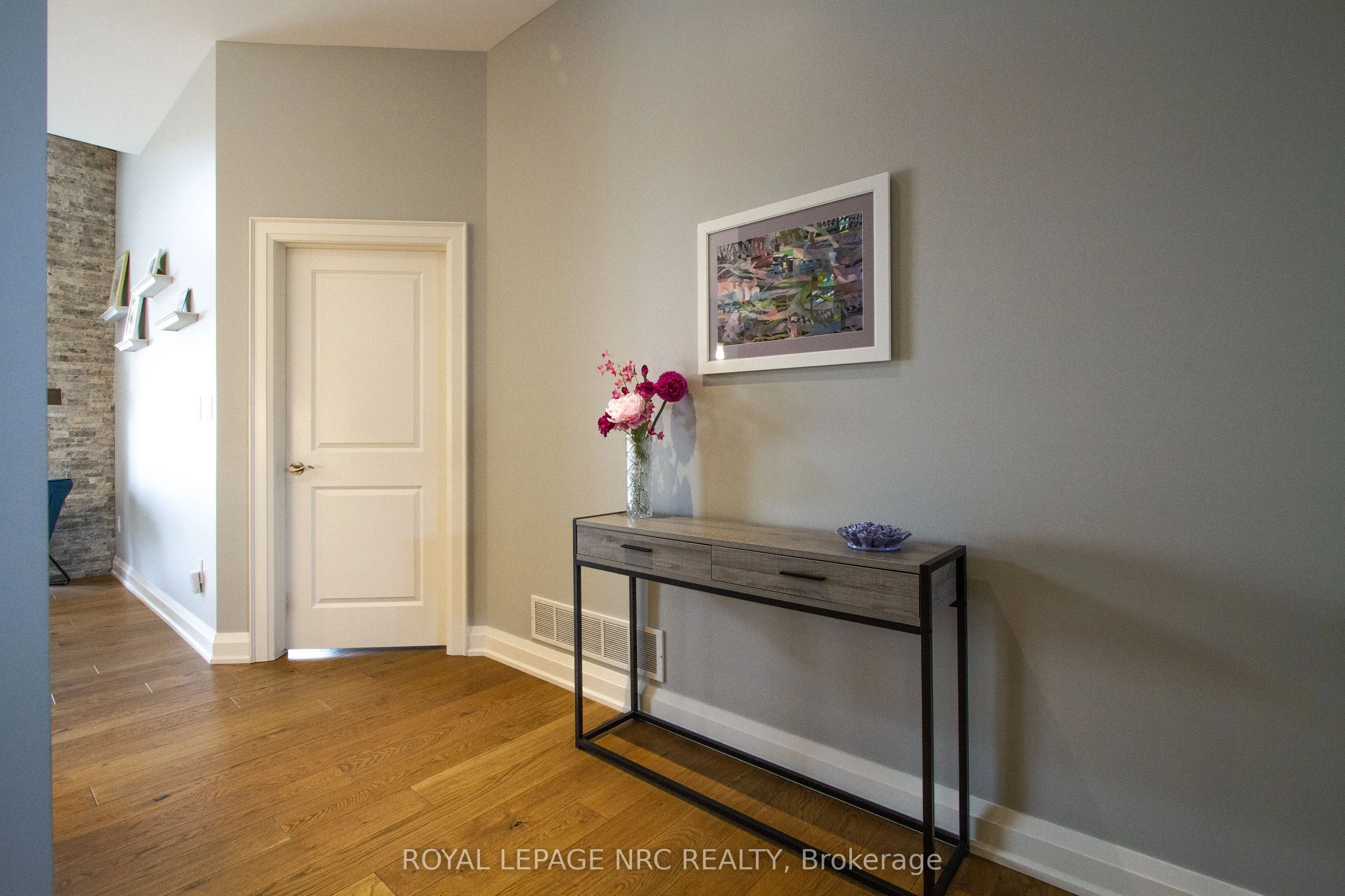 3232 Montrose Road, #62