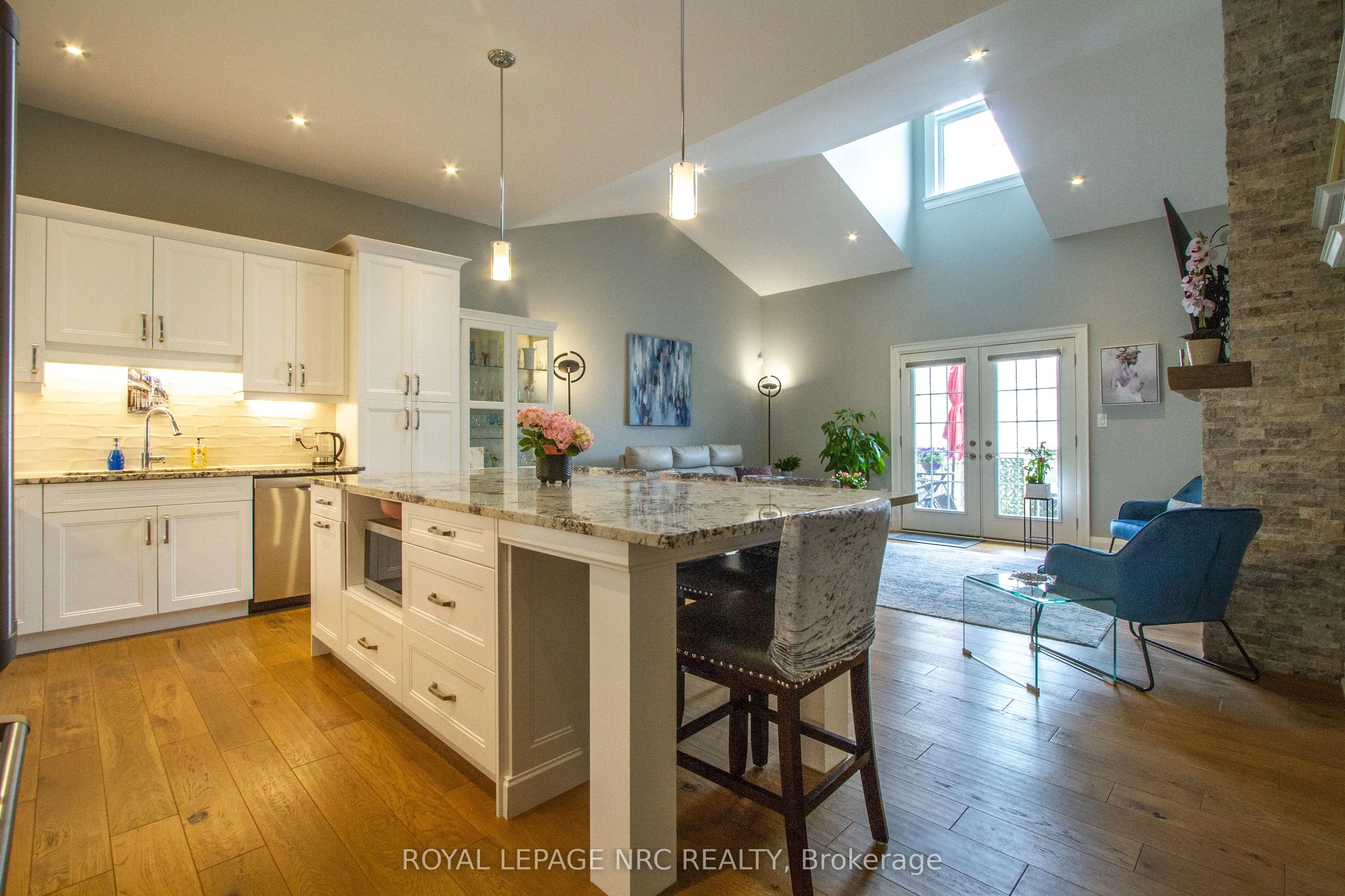 3232 Montrose Road, #62
