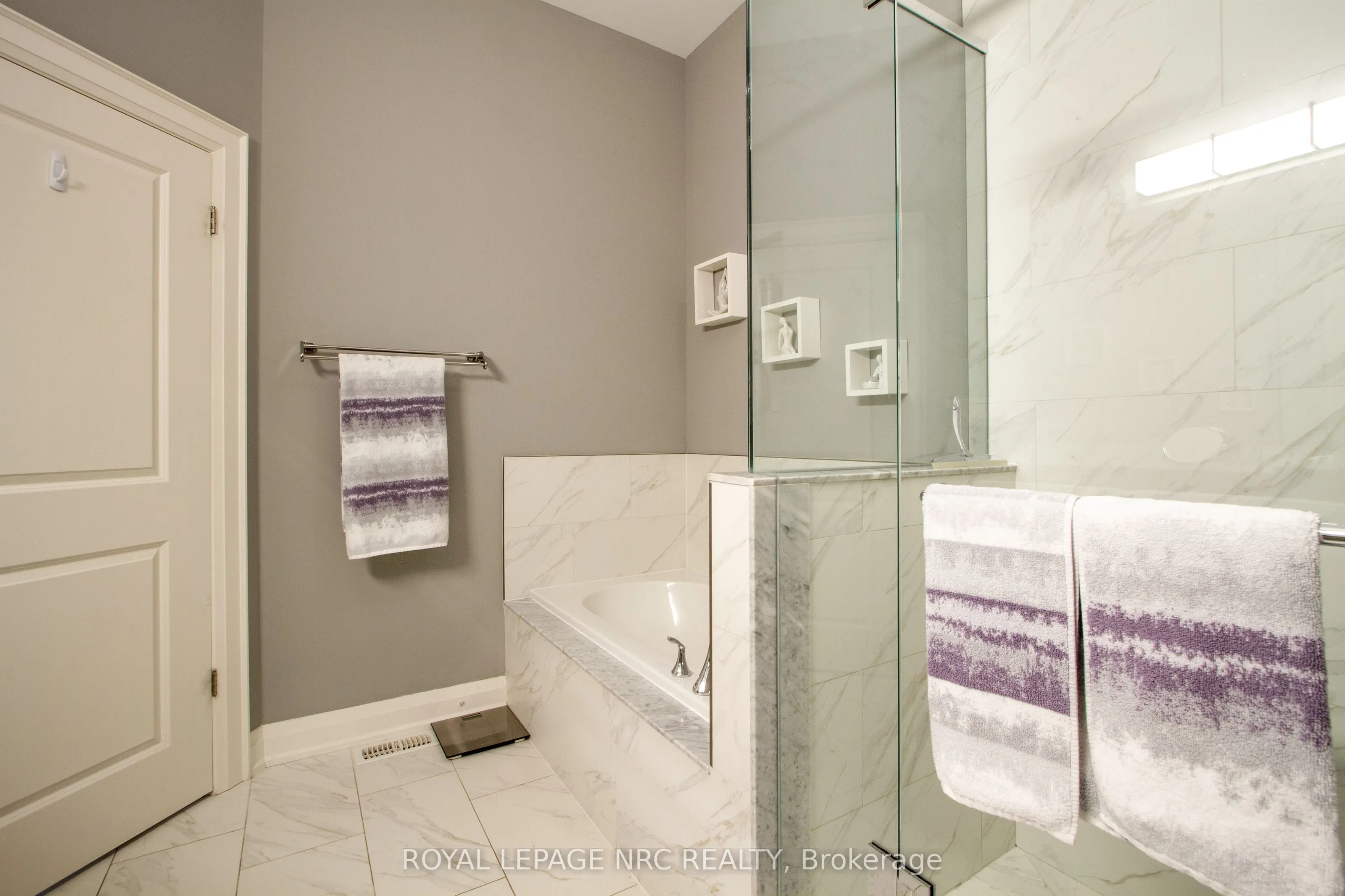 3232 Montrose Road, #62