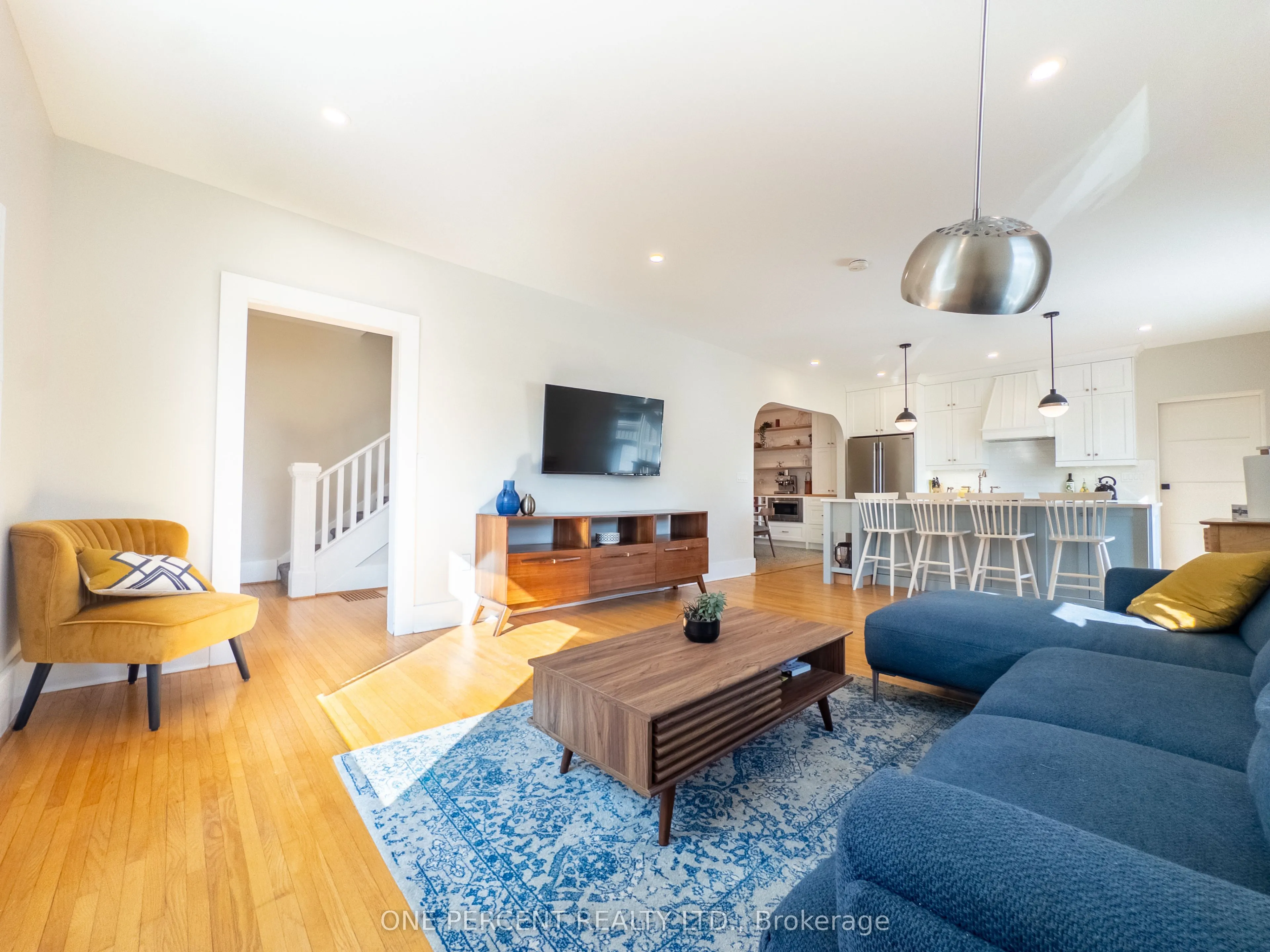 53 HIGHLAND Avenue