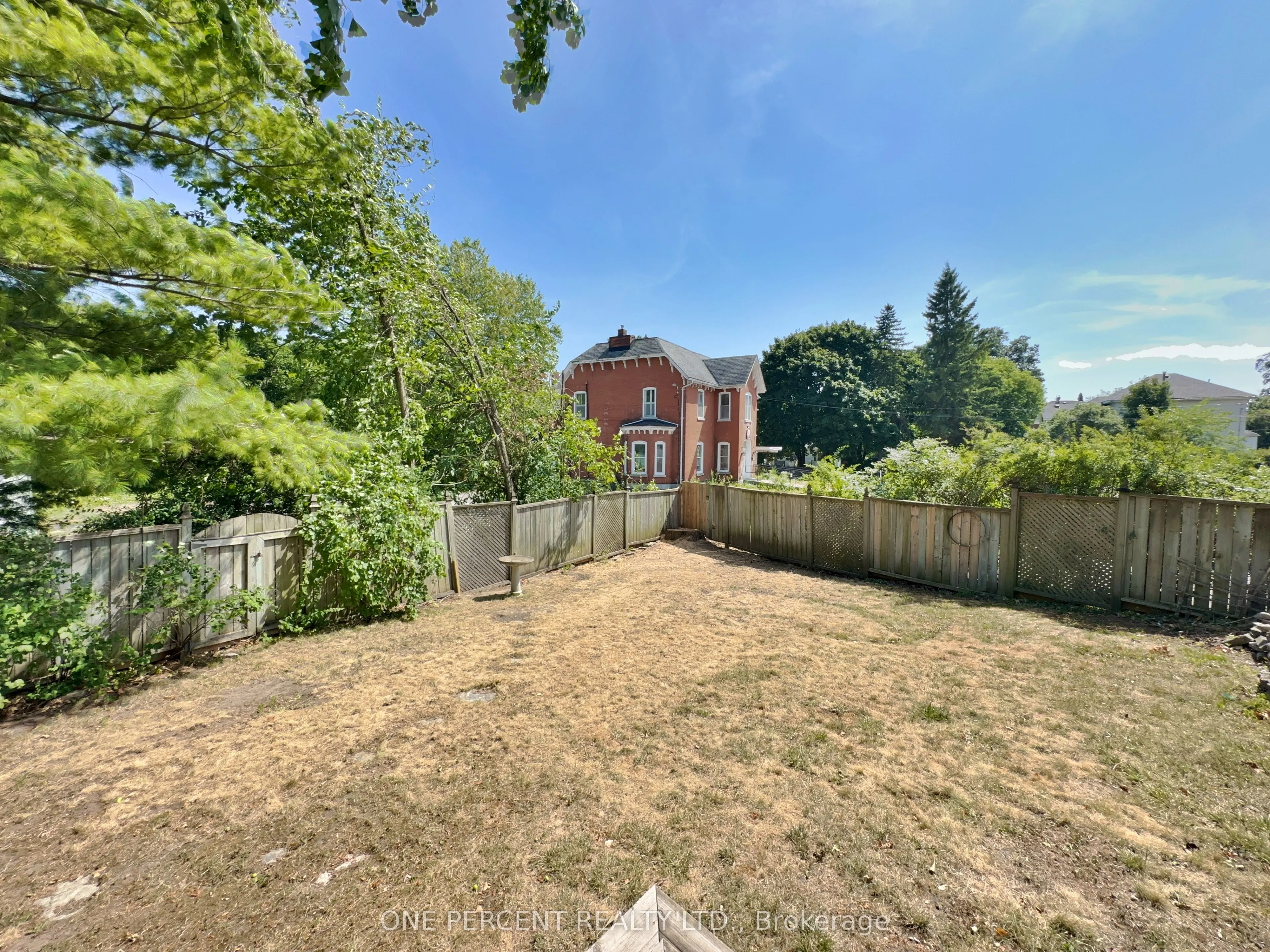 53 HIGHLAND Avenue